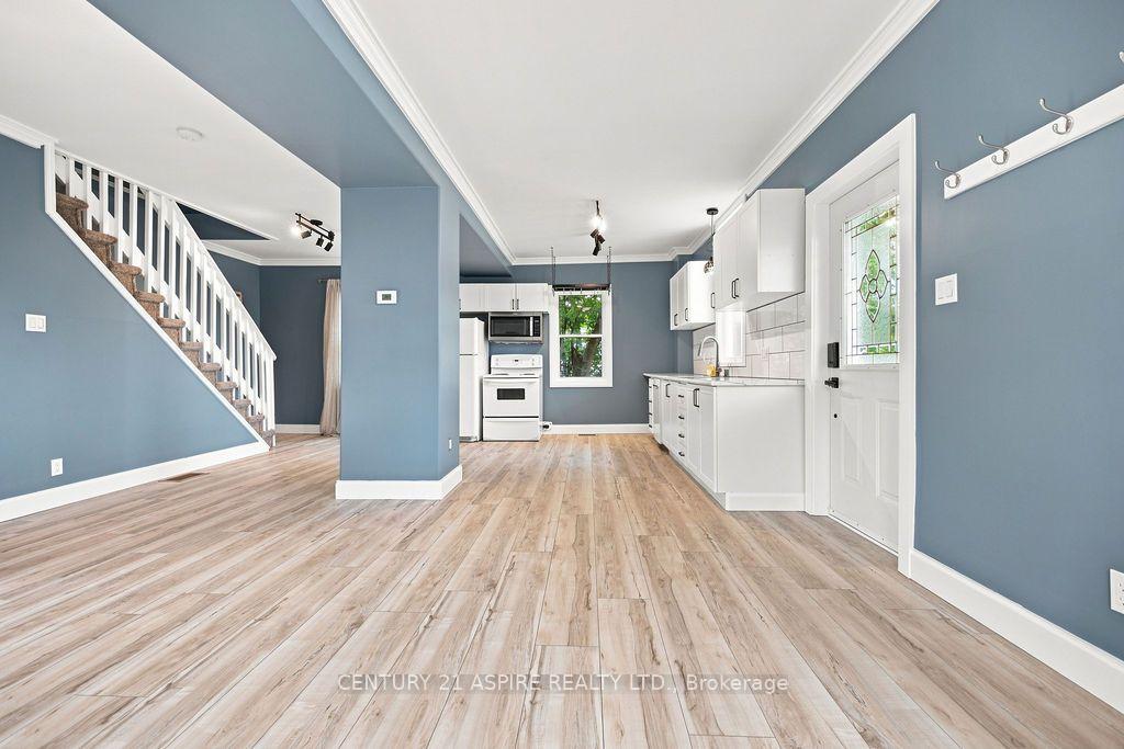 Photo 6 of 224 Nelson Street, Pembroke, Pembroke — HOMEH