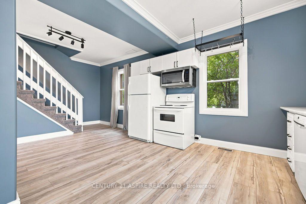 Photo 10 of 224 Nelson Street, Pembroke, Pembroke — HOMEH