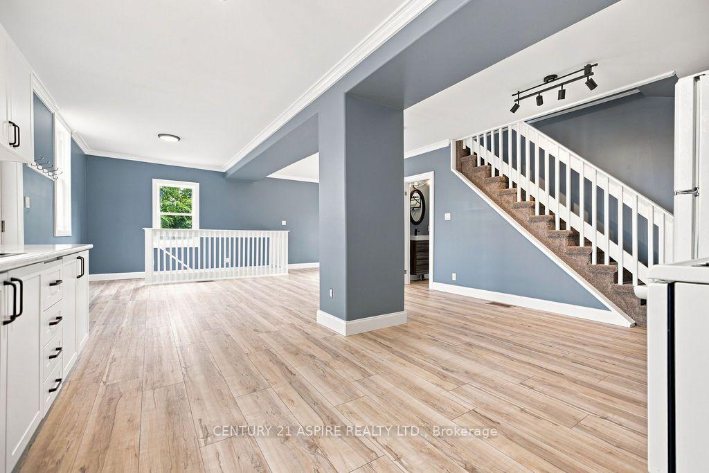 Photo 12 of 224 Nelson Street, Pembroke, Pembroke — HOMEH