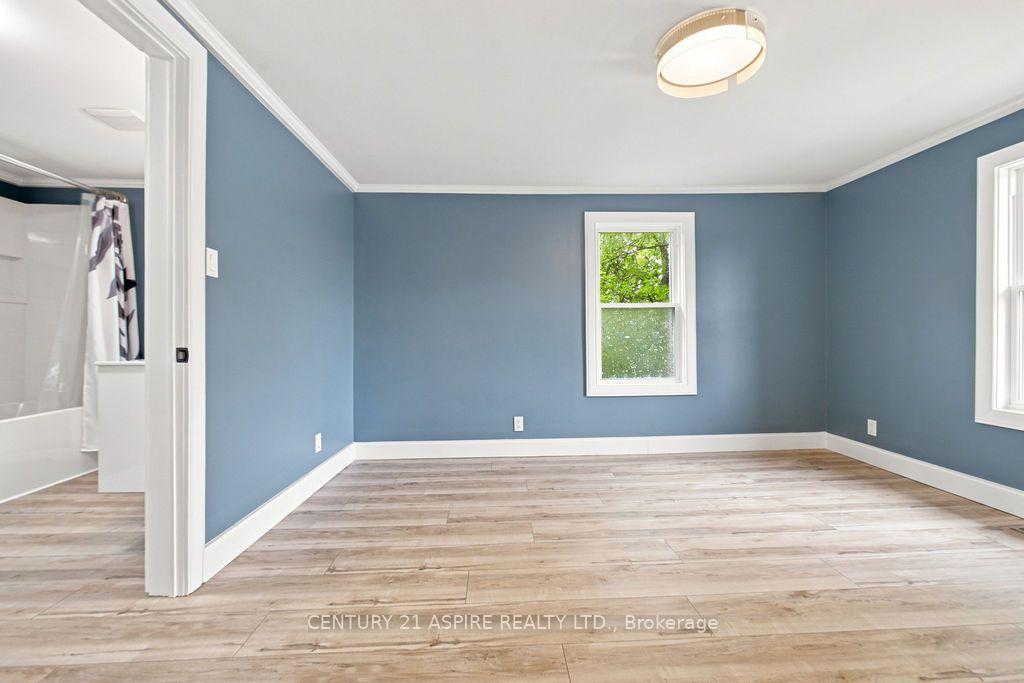 Photo 23 of 224 Nelson Street, Pembroke, Pembroke — HOMEH