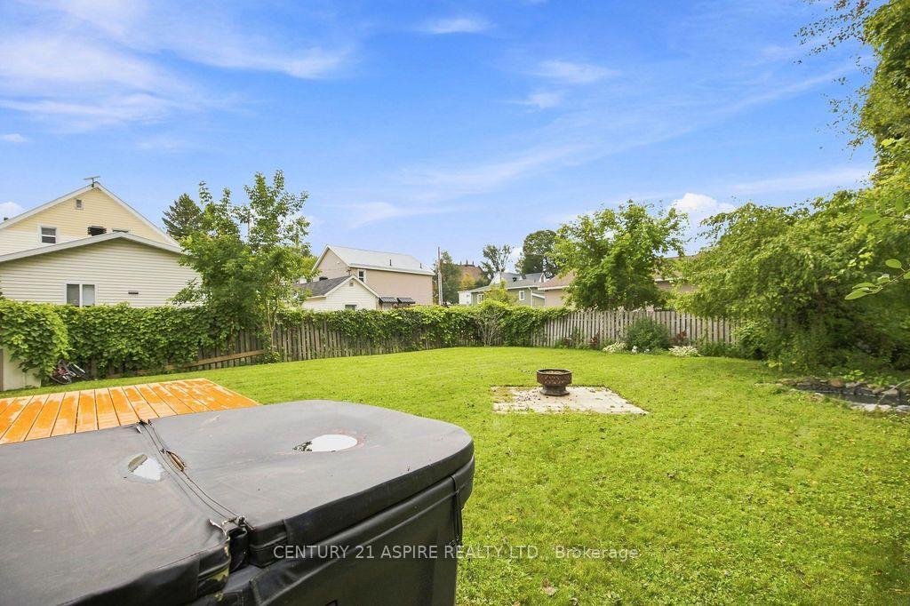 Photo 40 of 224 Nelson Street, Pembroke, Pembroke — HOMEH