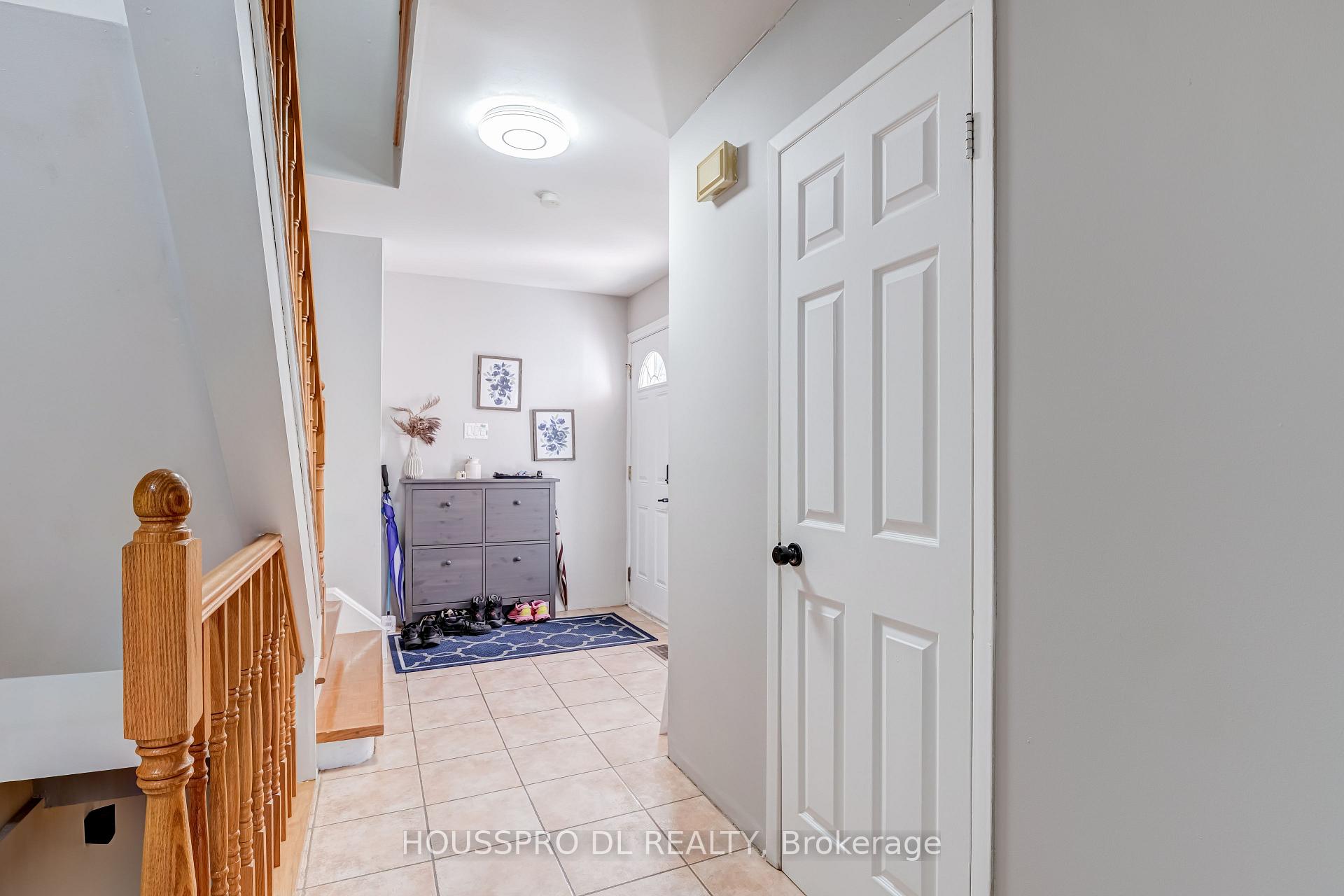 Photo 7 of Unit 145, 10 Bowman Way, Markham, Aileen-Willowbrook — HOMEH