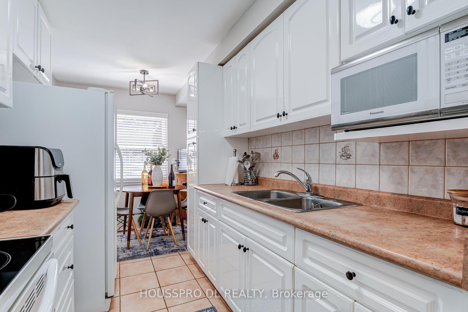 Photo 12 of Unit 145, 10 Bowman Way, Markham, Aileen-Willowbrook — HOMEH