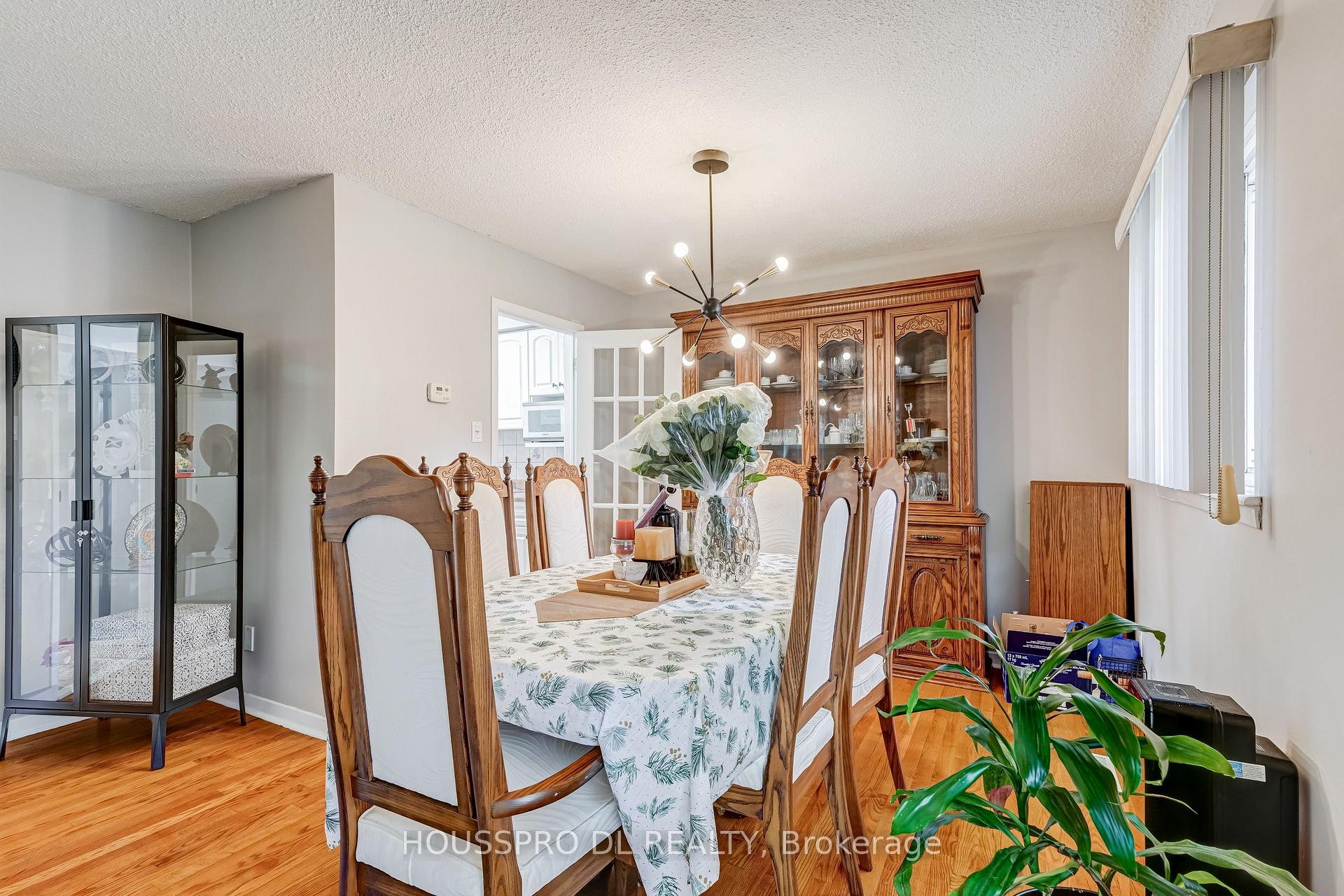 Photo 16 of Unit 145, 10 Bowman Way, Markham, Aileen-Willowbrook — HOMEH