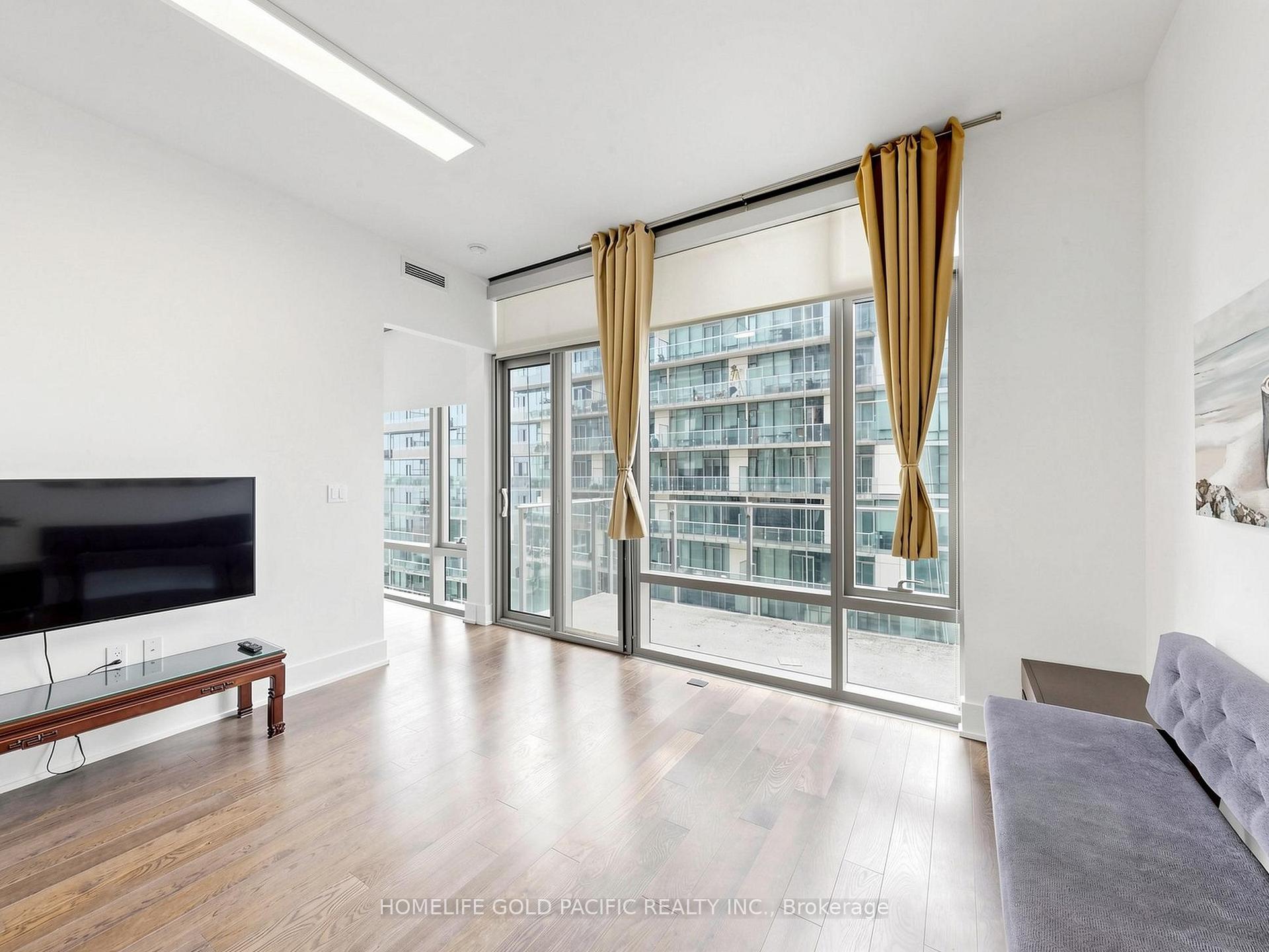 Photo 7 of Unit 732, 39 Queens Quay E, Toronto, Waterfront Communities — HOMEH