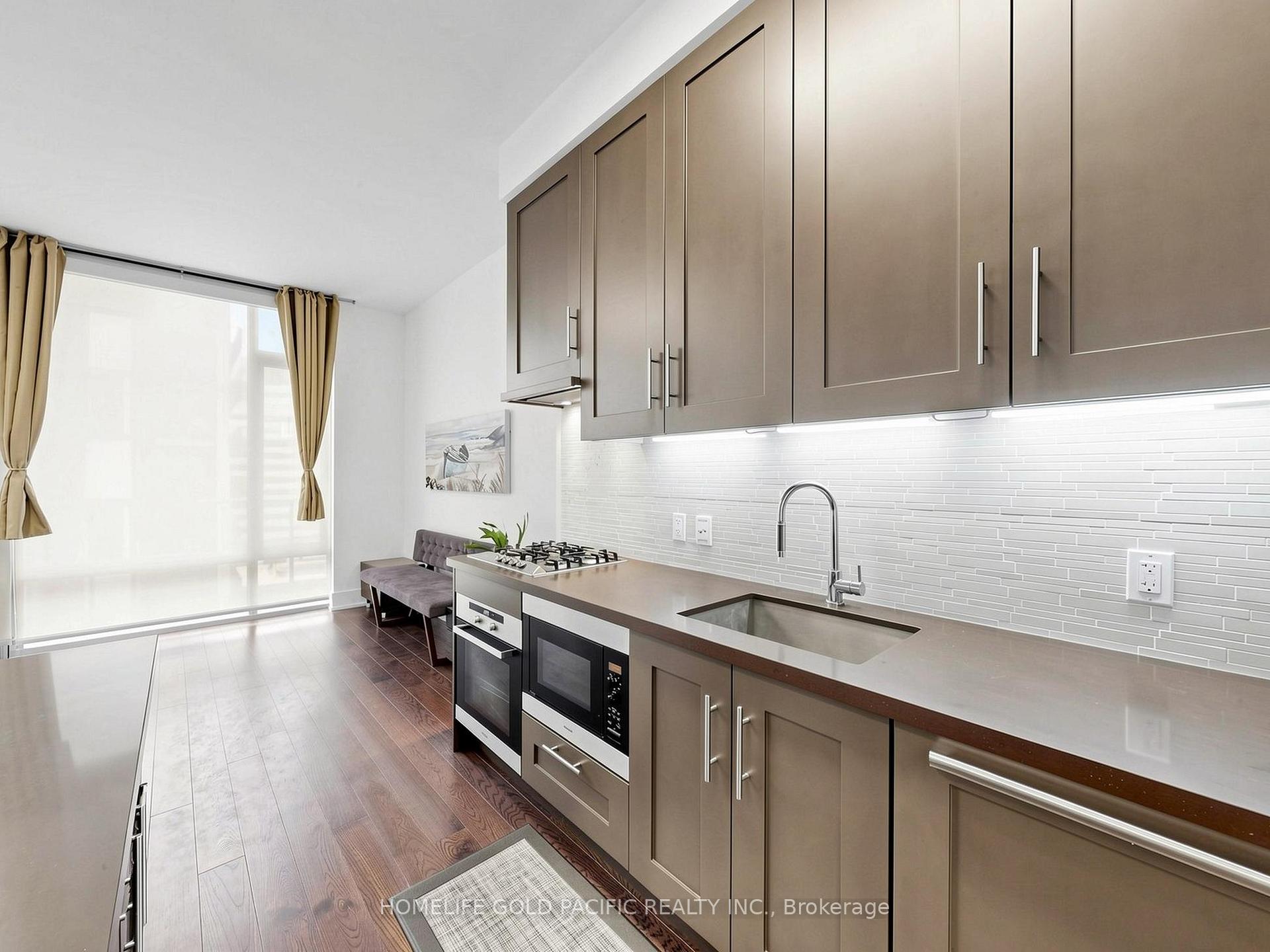 Photo 15 of Unit 732, 39 Queens Quay E, Toronto, Waterfront Communities — HOMEH