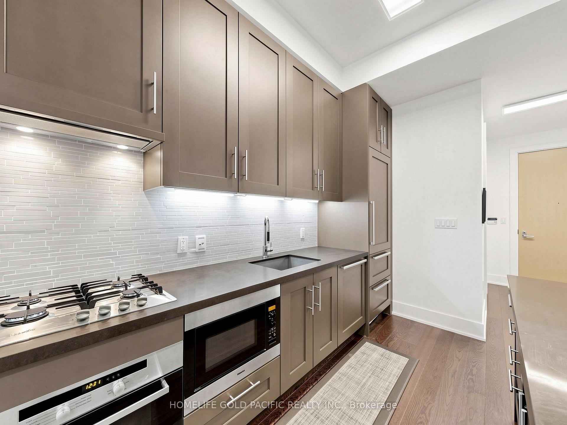 Photo 16 of Unit 732, 39 Queens Quay E, Toronto, Waterfront Communities — HOMEH