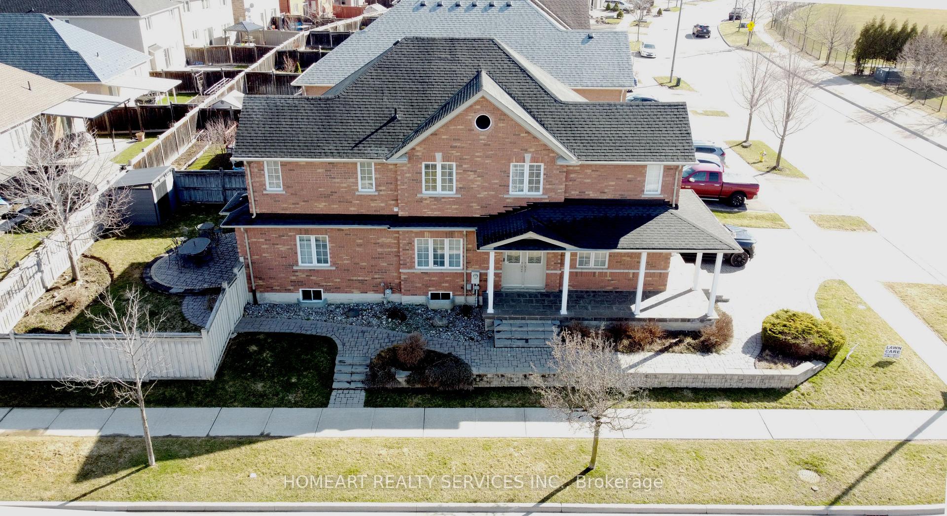 Photo 4 of 596 Vellore Park Avenue N, Vaughan, Vellore Village — HOMEH