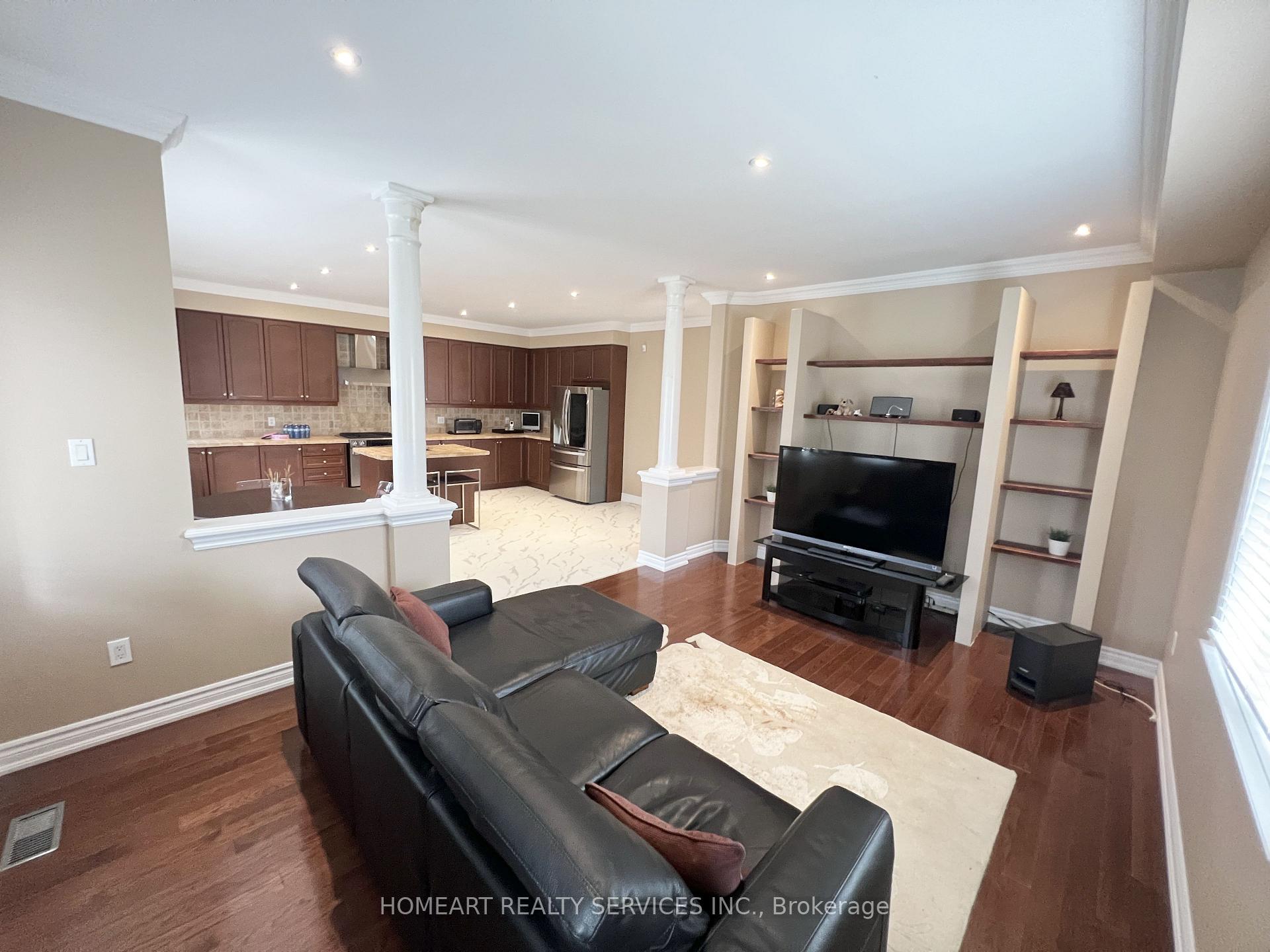 Photo 13 of 596 Vellore Park Avenue N, Vaughan, Vellore Village — HOMEH