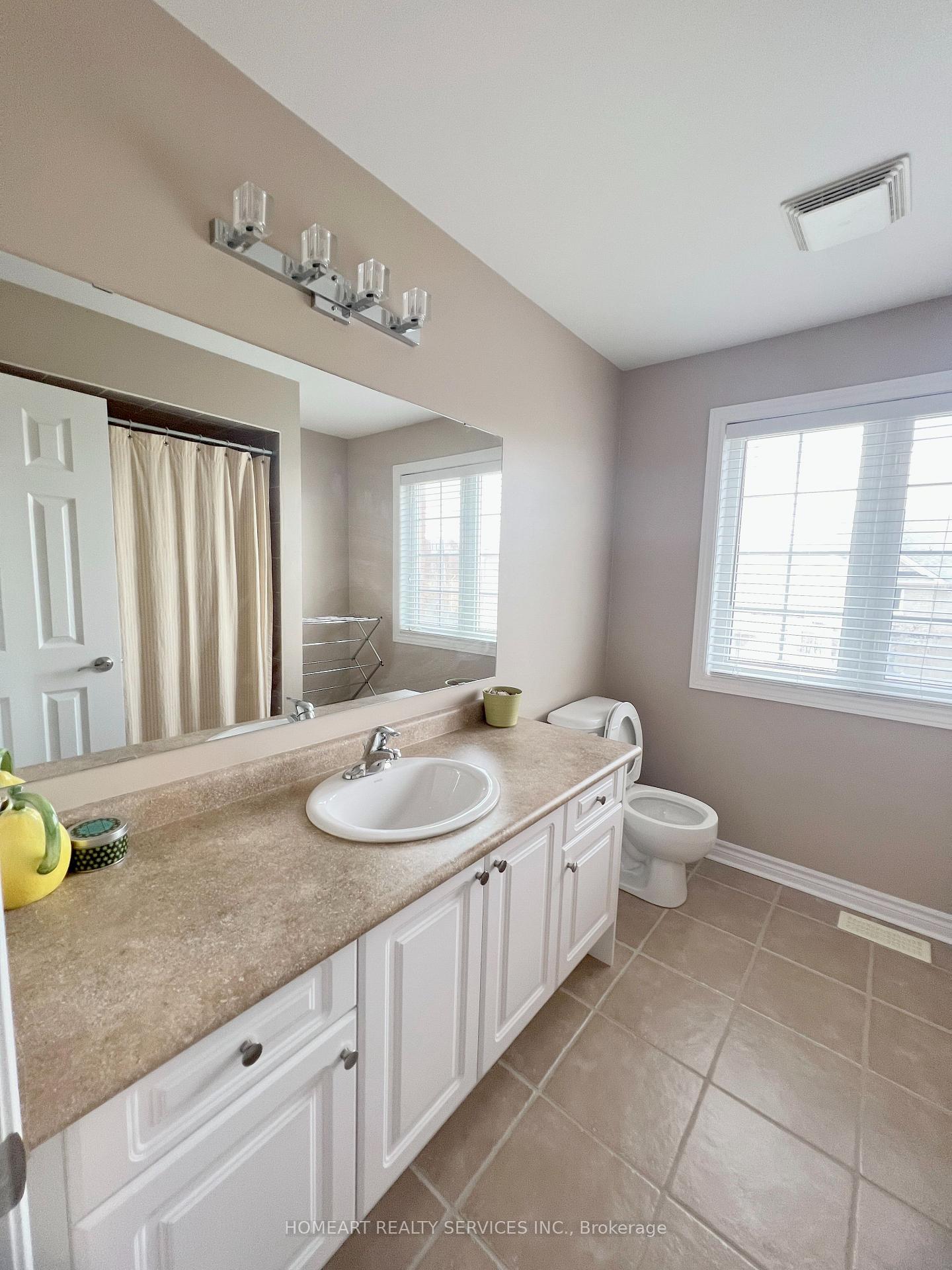 Photo 22 of 596 Vellore Park Avenue N, Vaughan, Vellore Village — HOMEH
