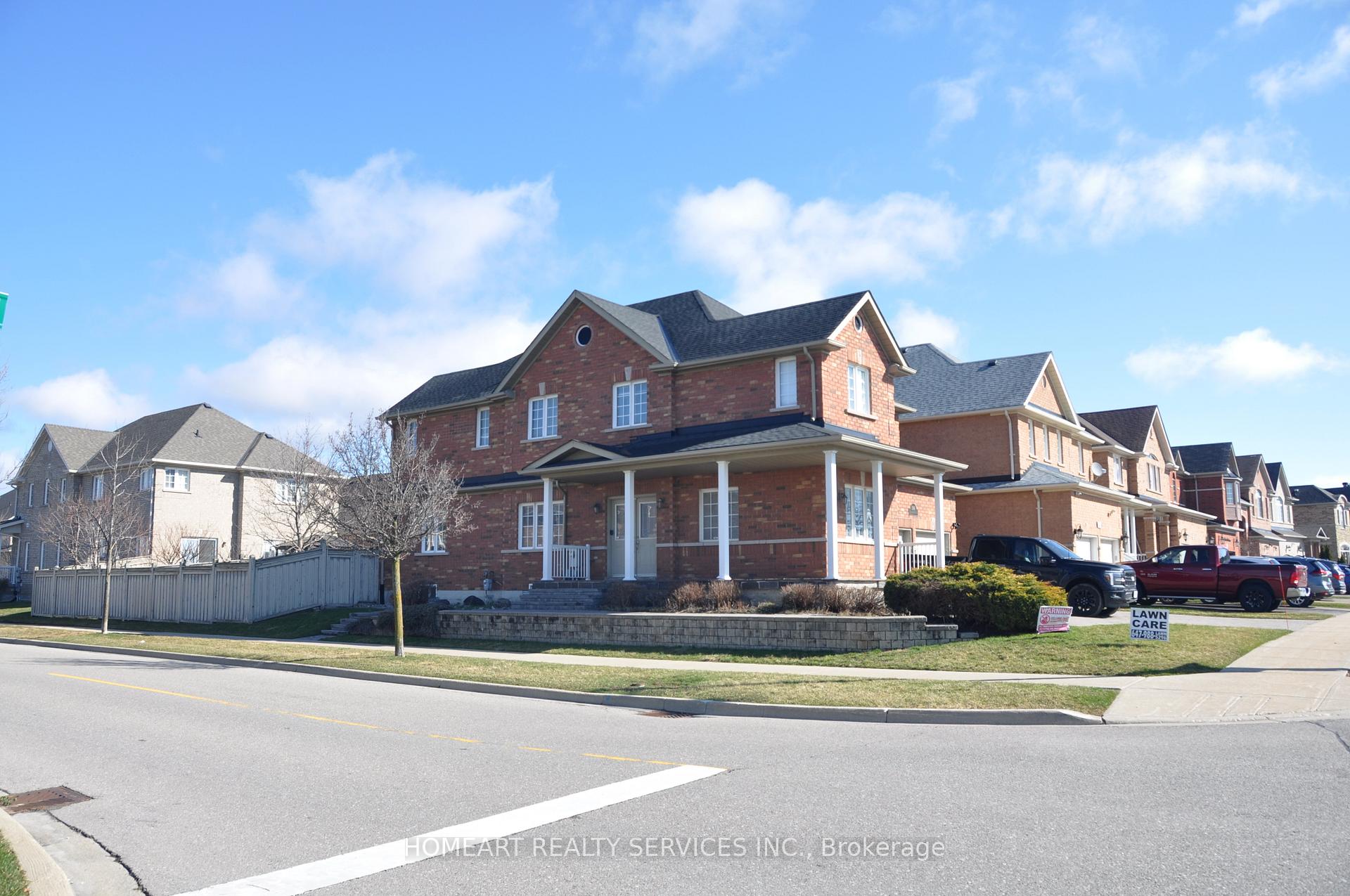 Photo 36 of 596 Vellore Park Avenue N, Vaughan, Vellore Village — HOMEH