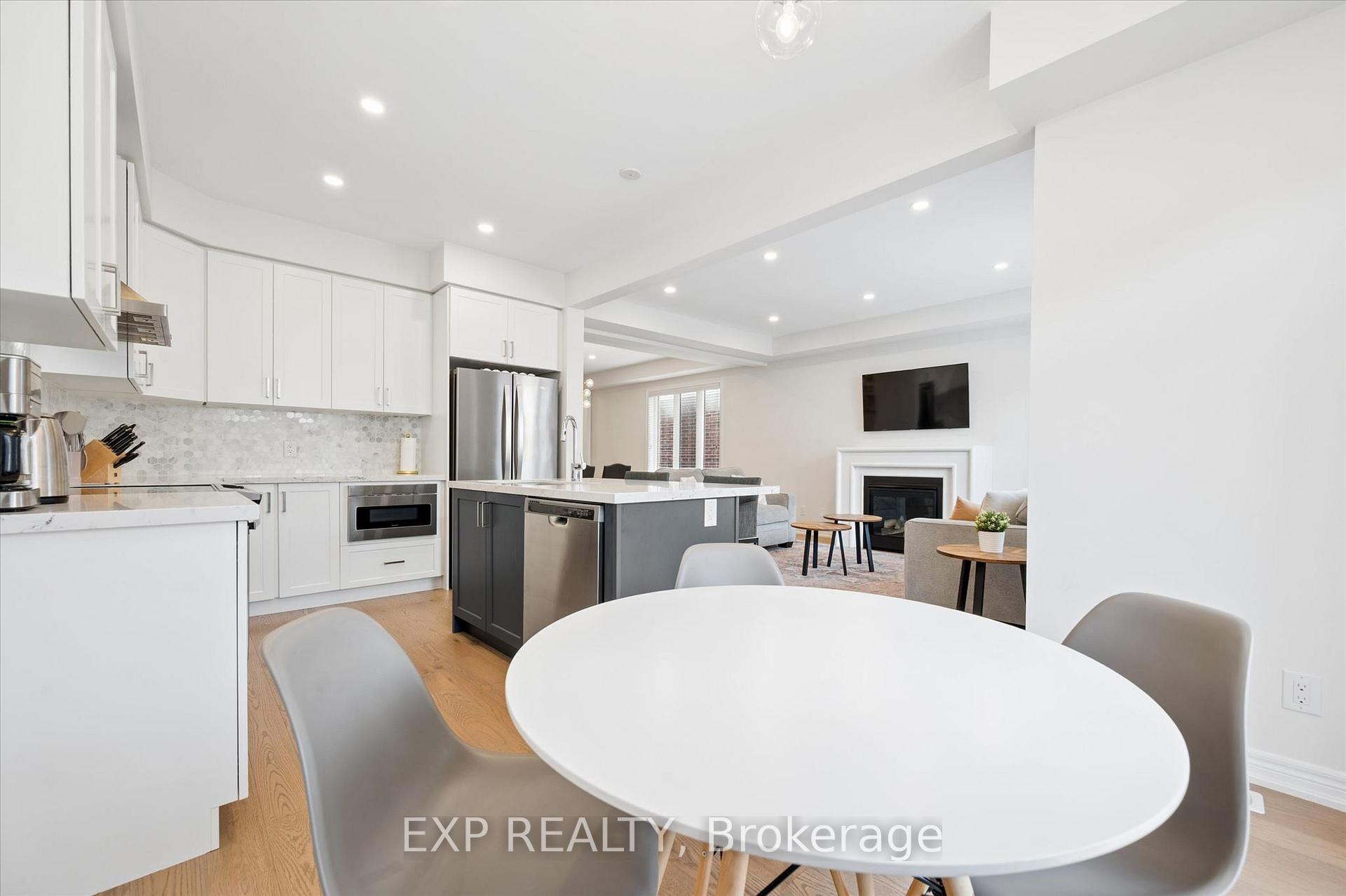 Photo 12 of 31 William Dunlop Street, Kitchener, Huron Park — HOMEH