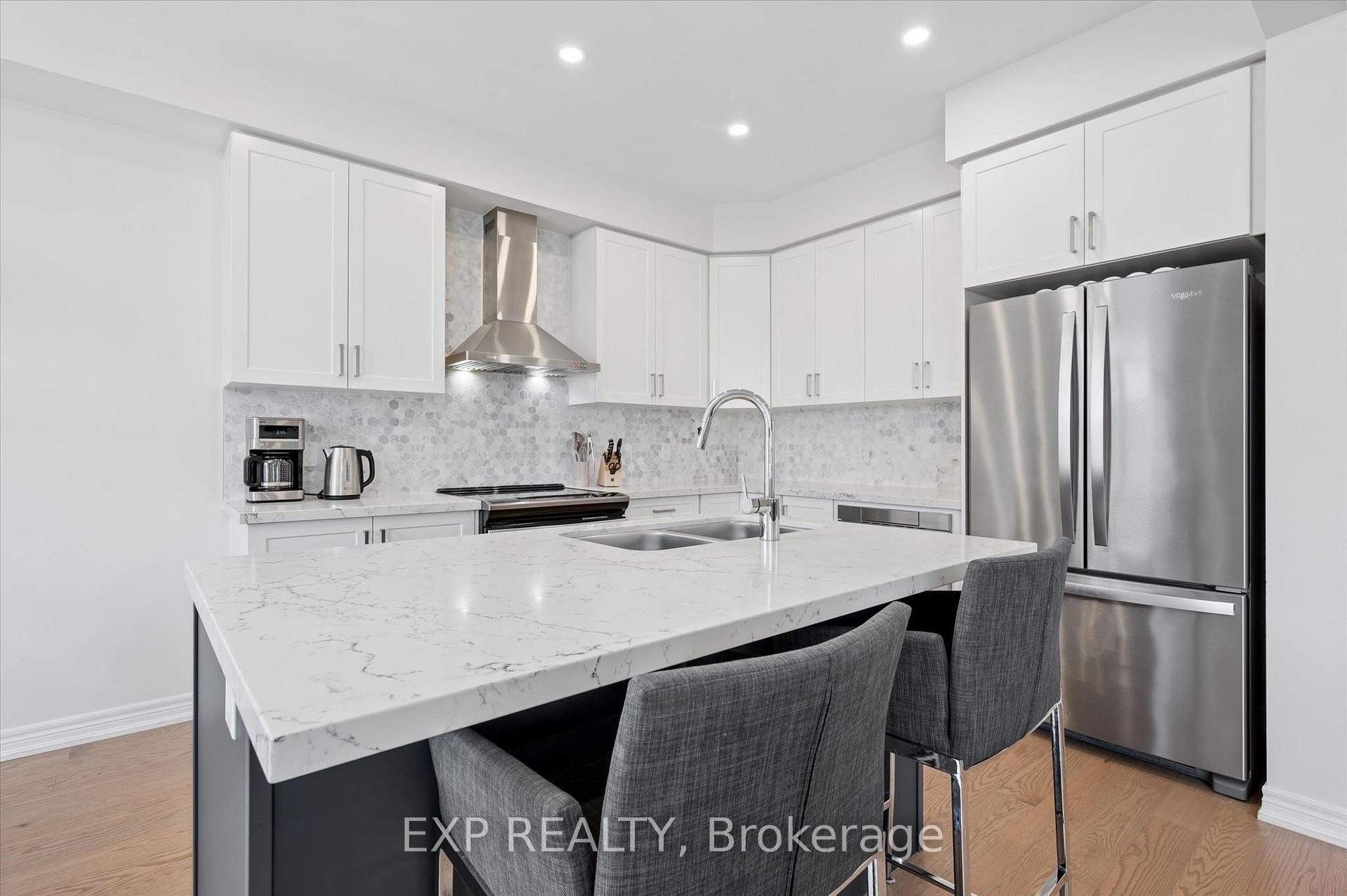 Photo 13 of 31 William Dunlop Street, Kitchener, Huron Park — HOMEH