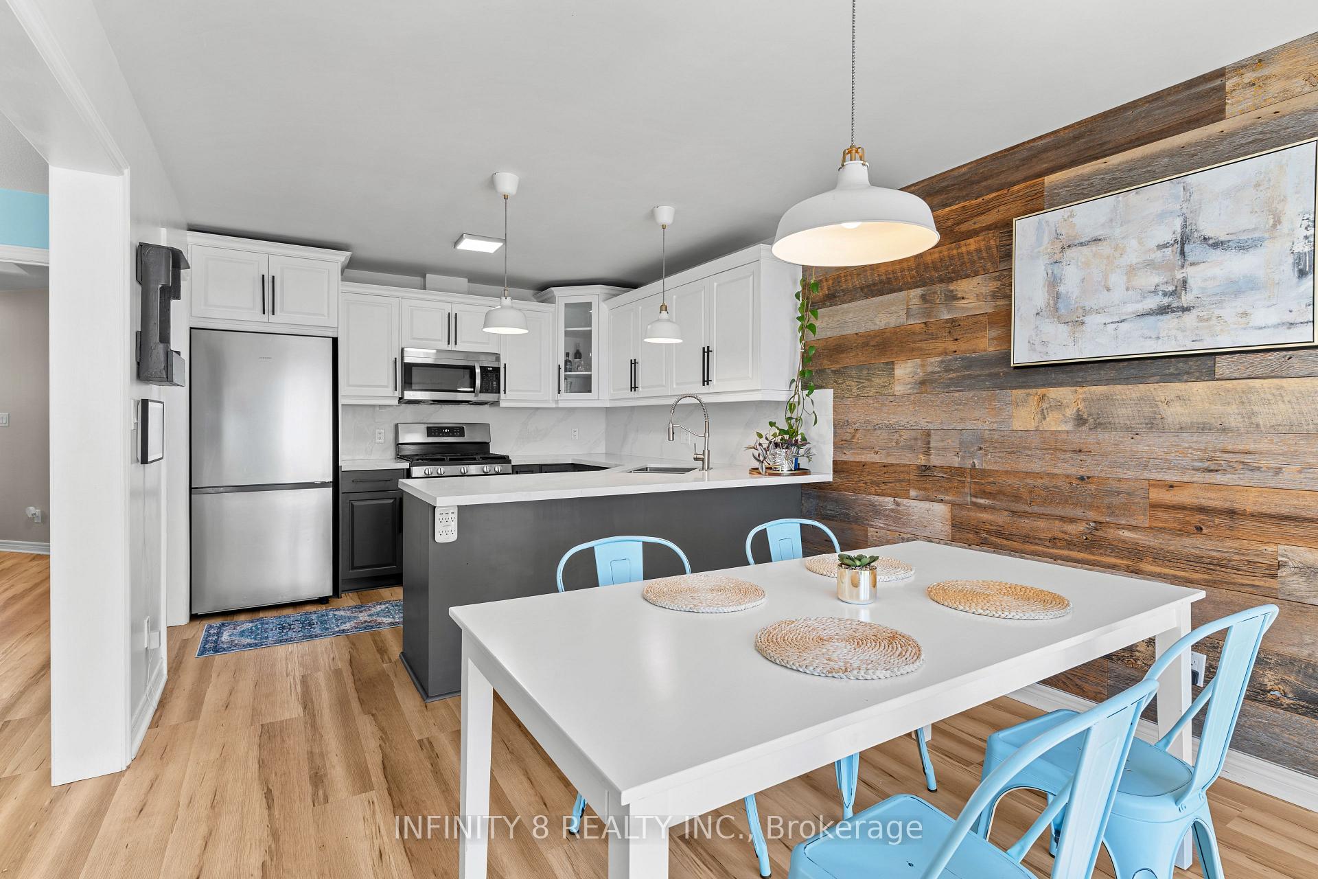 Photo 9 of 6556 Mary Drive, Niagara Falls, Forestview — HOMEH