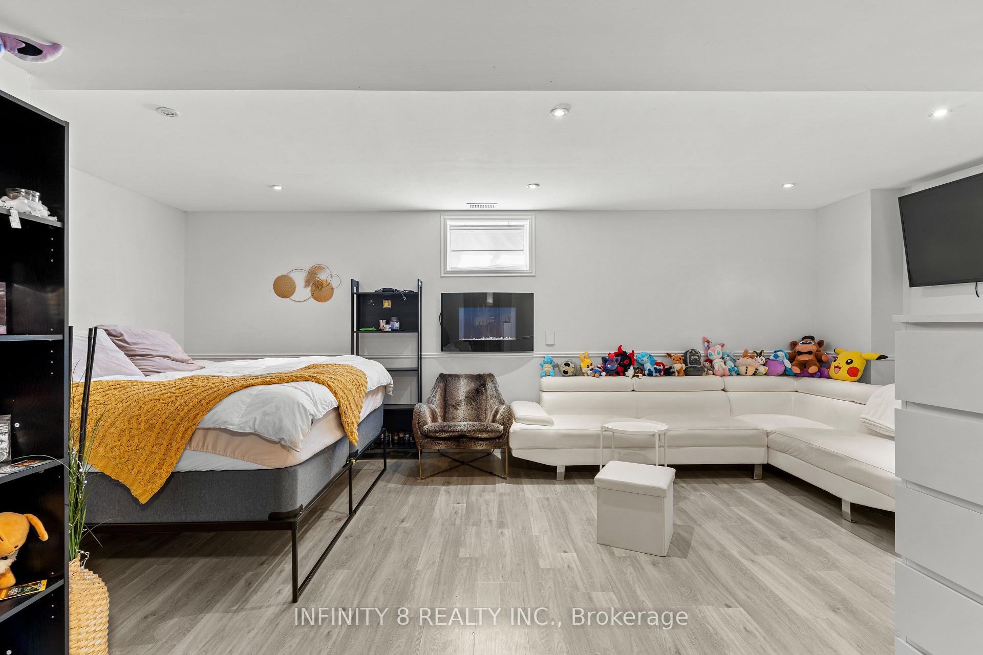 Photo 37 of 6556 Mary Drive, Niagara Falls, Forestview — HOMEH