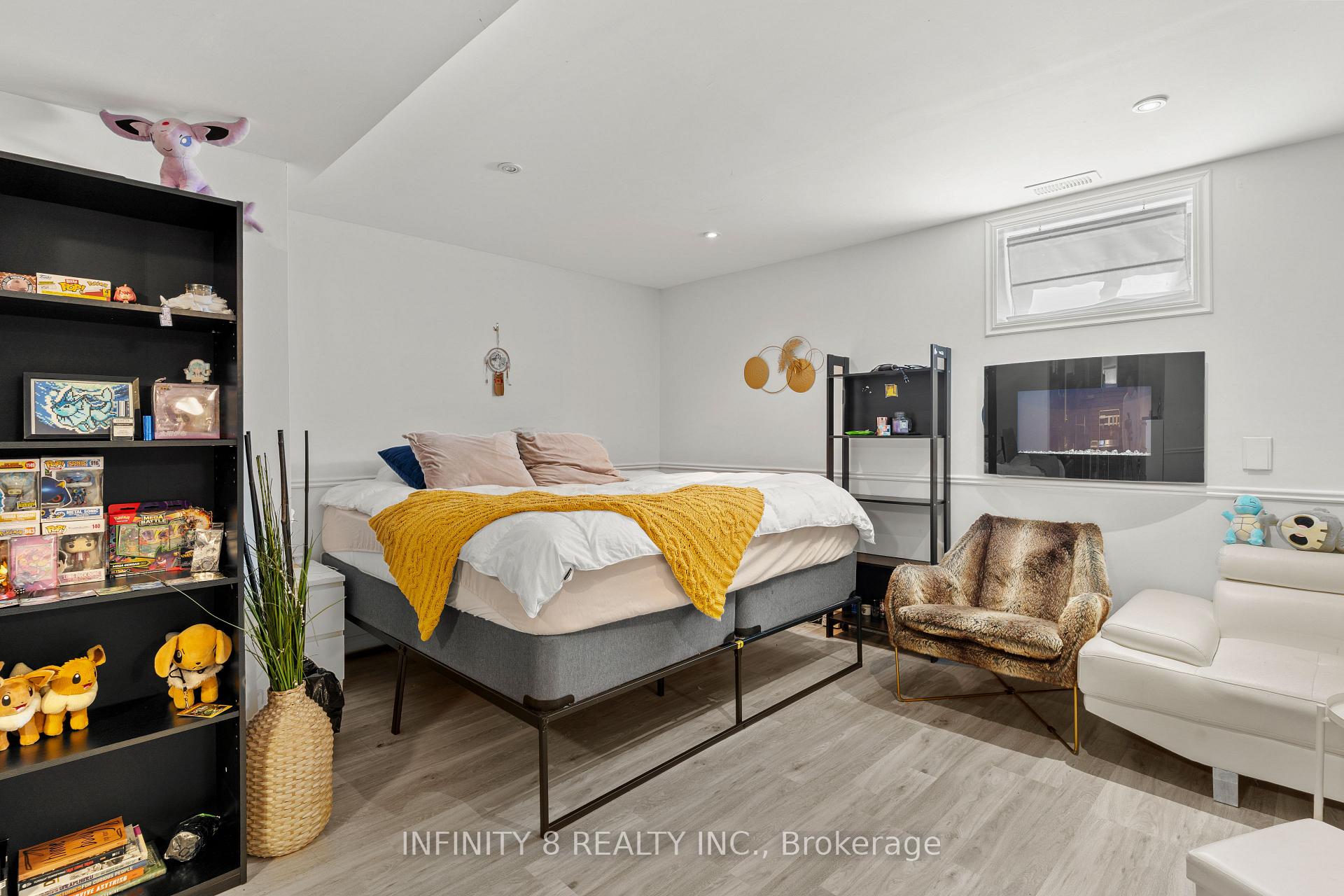 Photo 38 of 6556 Mary Drive, Niagara Falls, Forestview — HOMEH