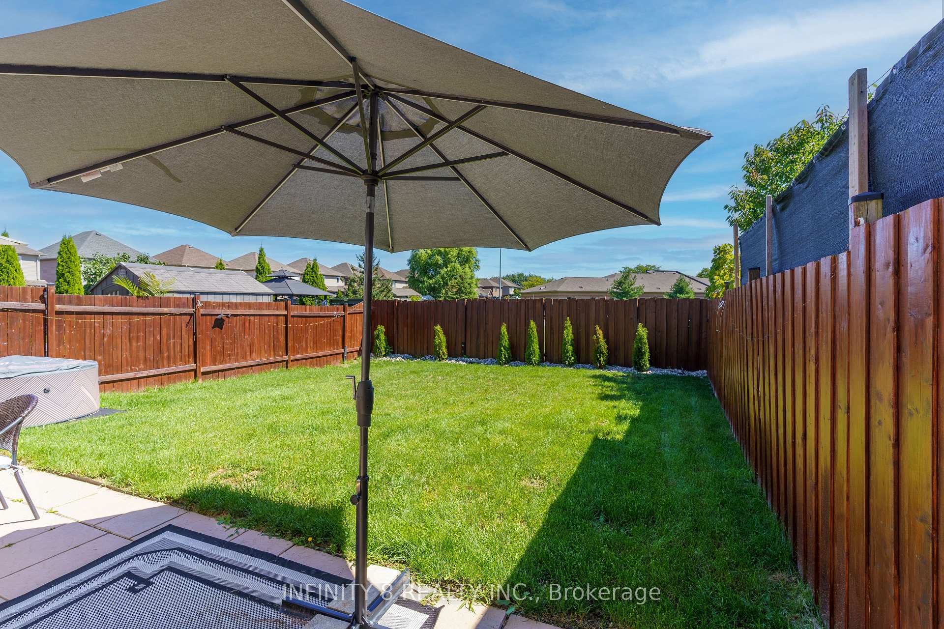 Photo 42 of 6556 Mary Drive, Niagara Falls, Forestview — HOMEH