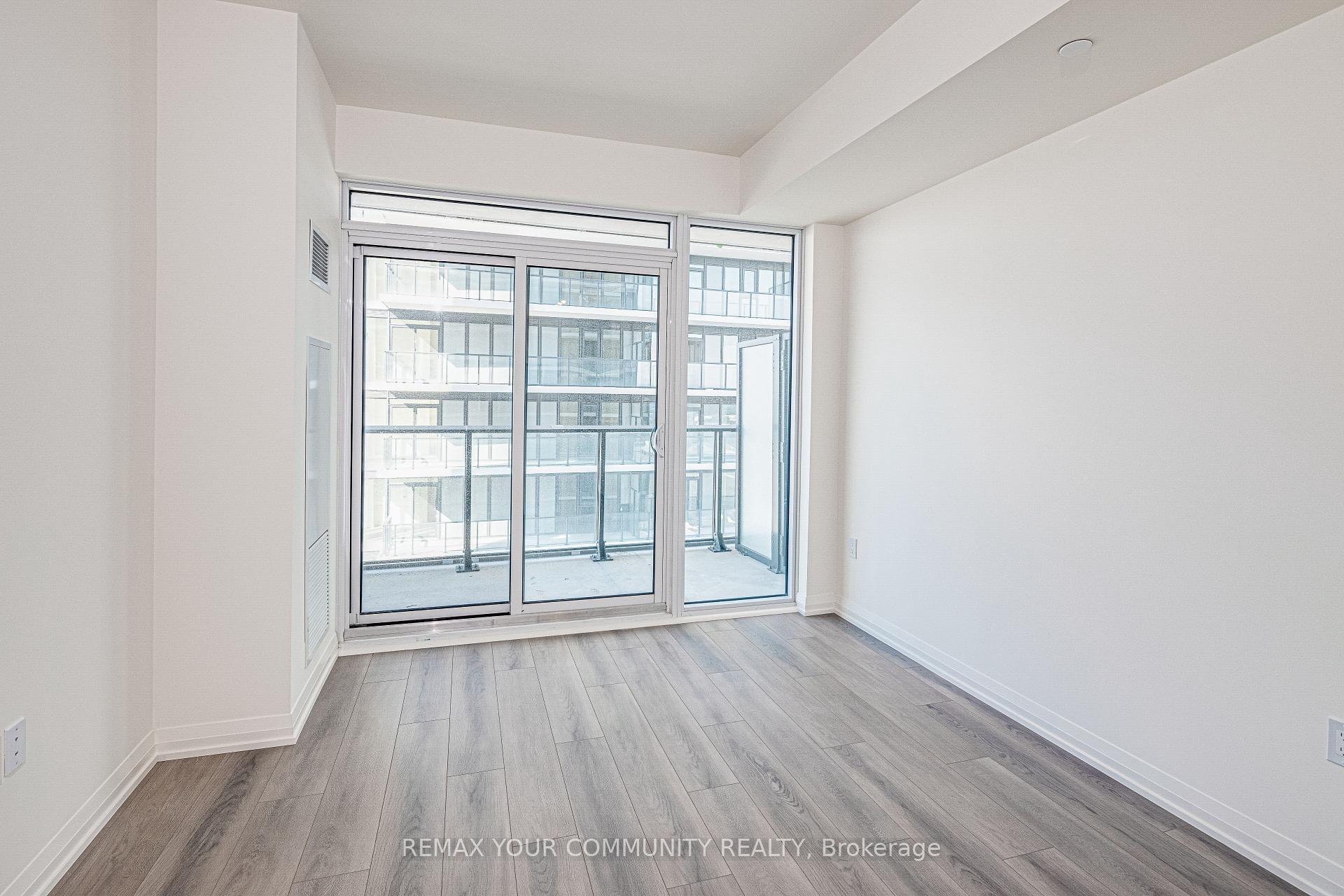 Photo 11 of Unit 1707, 9000 Jane Street, Vaughan, Concord — HOMEH