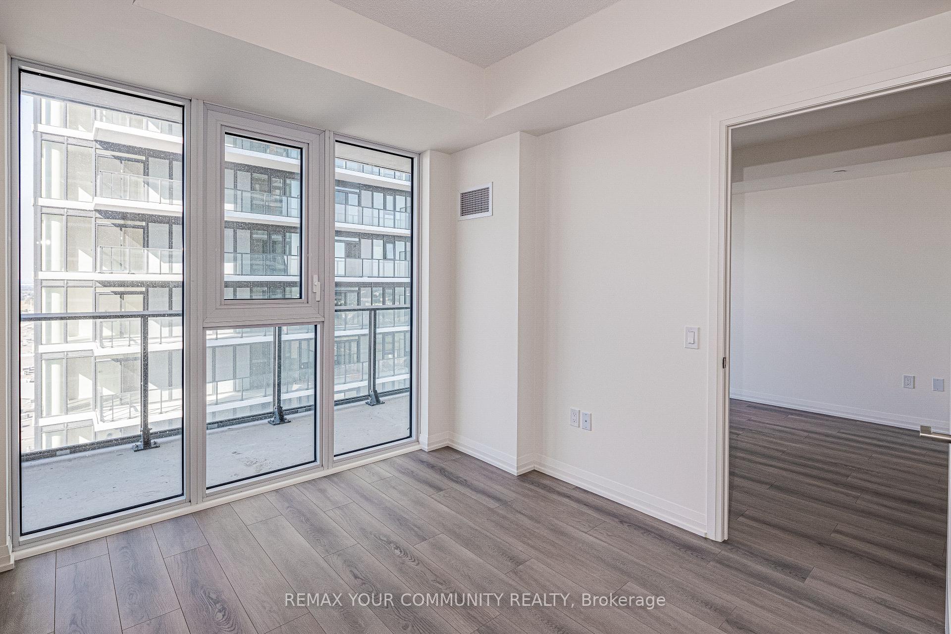 Photo 12 of Unit 1707, 9000 Jane Street, Vaughan, Concord — HOMEH