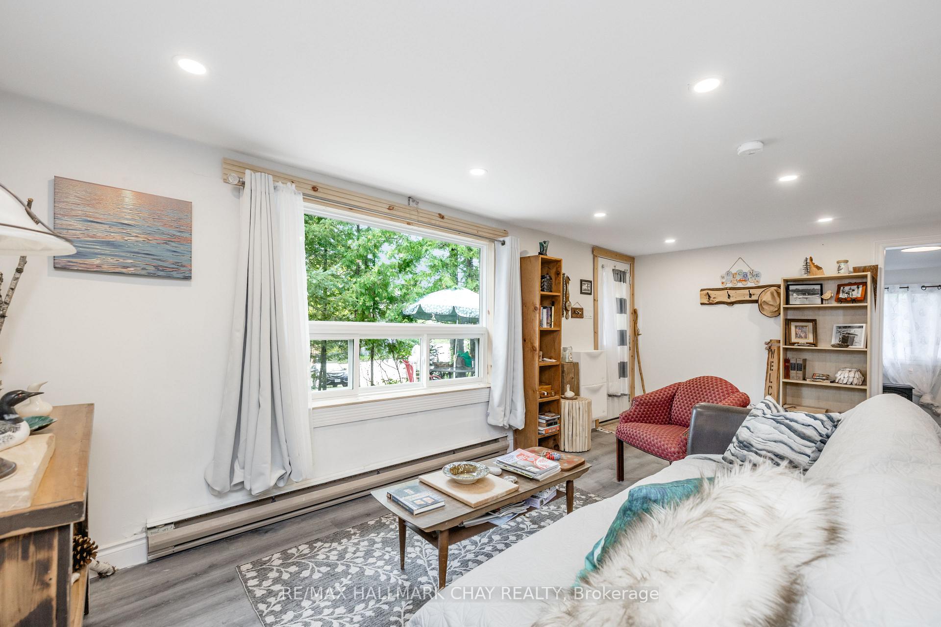 Photo 5 of 1221 River Road E, Wasaga Beach — HOMEH