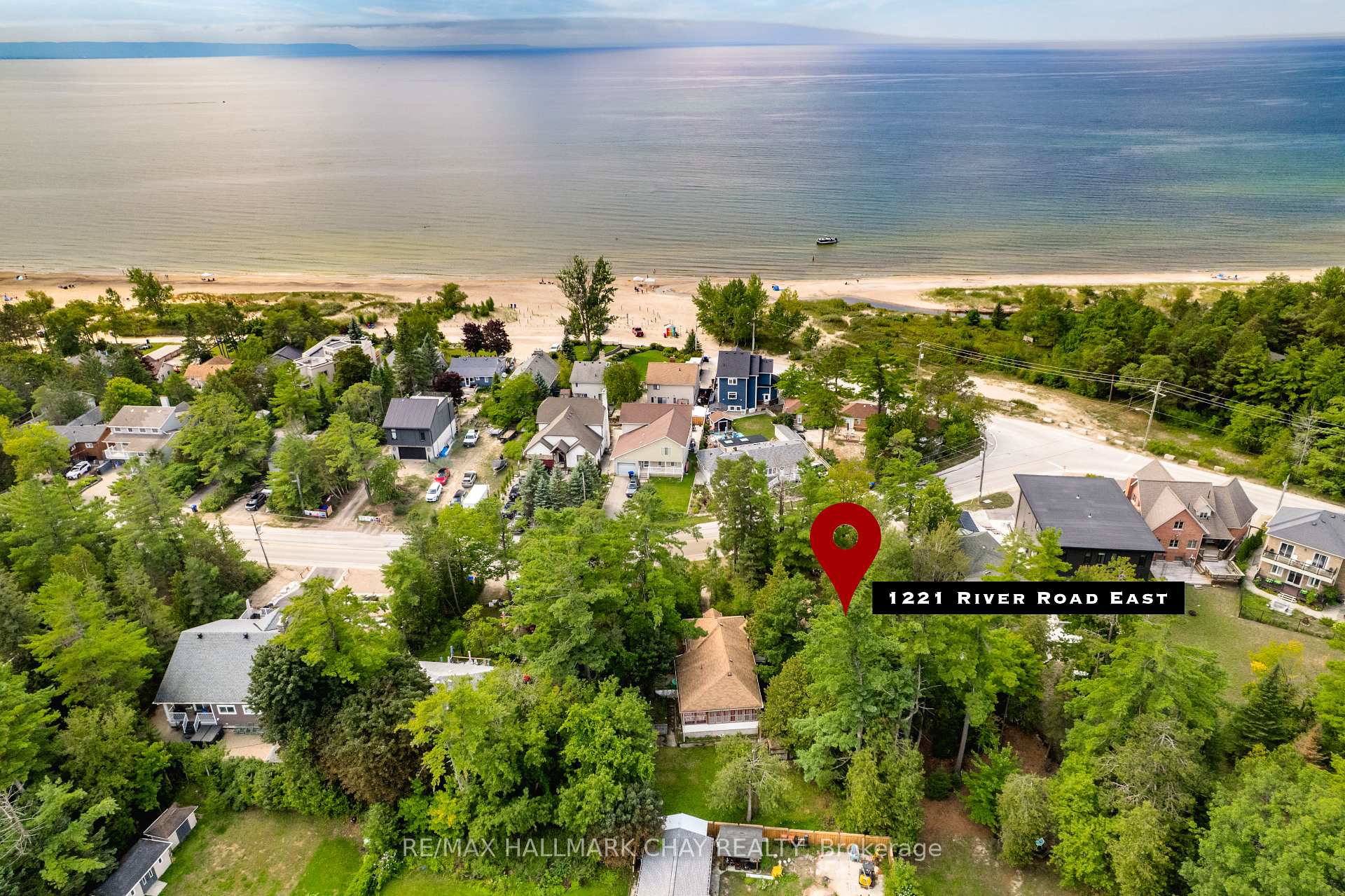 Photo 25 of 1221 River Road E, Wasaga Beach — HOMEH