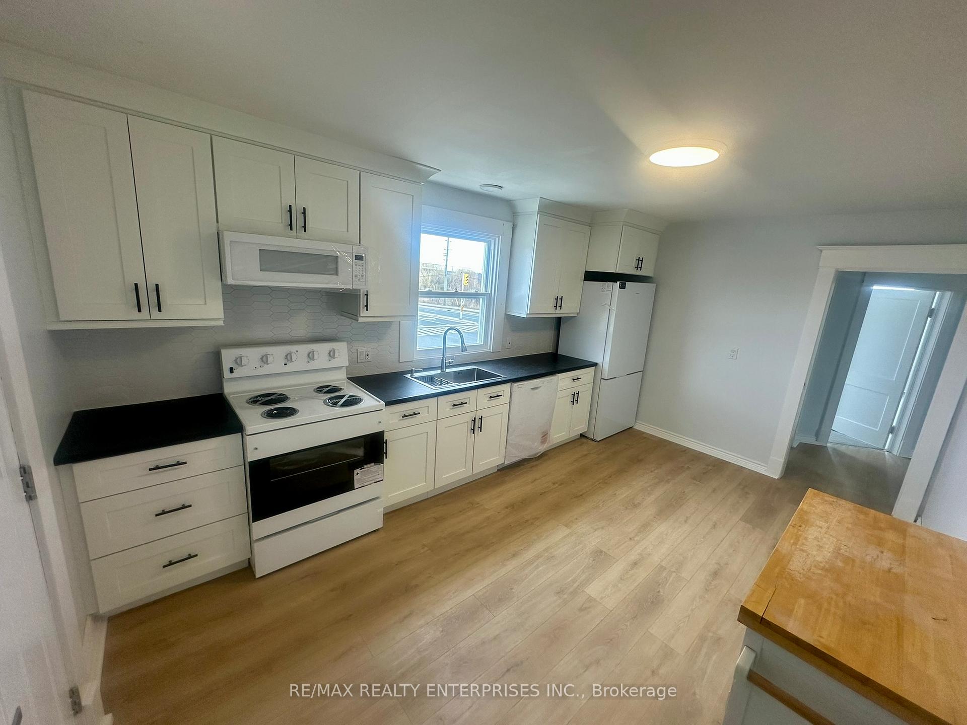 Front of Unit UPPER, 12993 Steeles Avenue