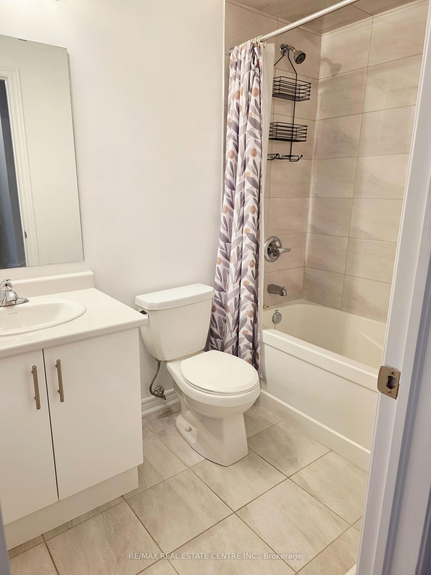Photo 28 of Unit 16, 9 Arietta Lane, Hamilton, Winona — HOMEH
