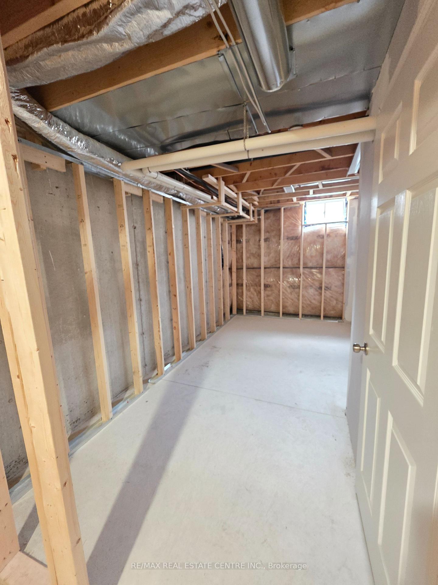 Photo 29 of Unit 16, 9 Arietta Lane, Hamilton, Winona — HOMEH