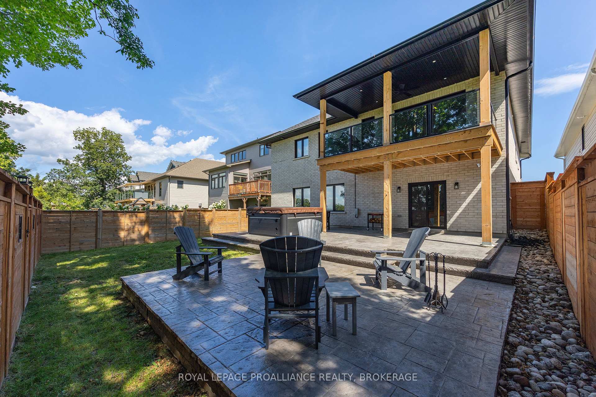 Photo 6 of 1259 Carfa Crescent, Kingston, City Northwest — HOMEH