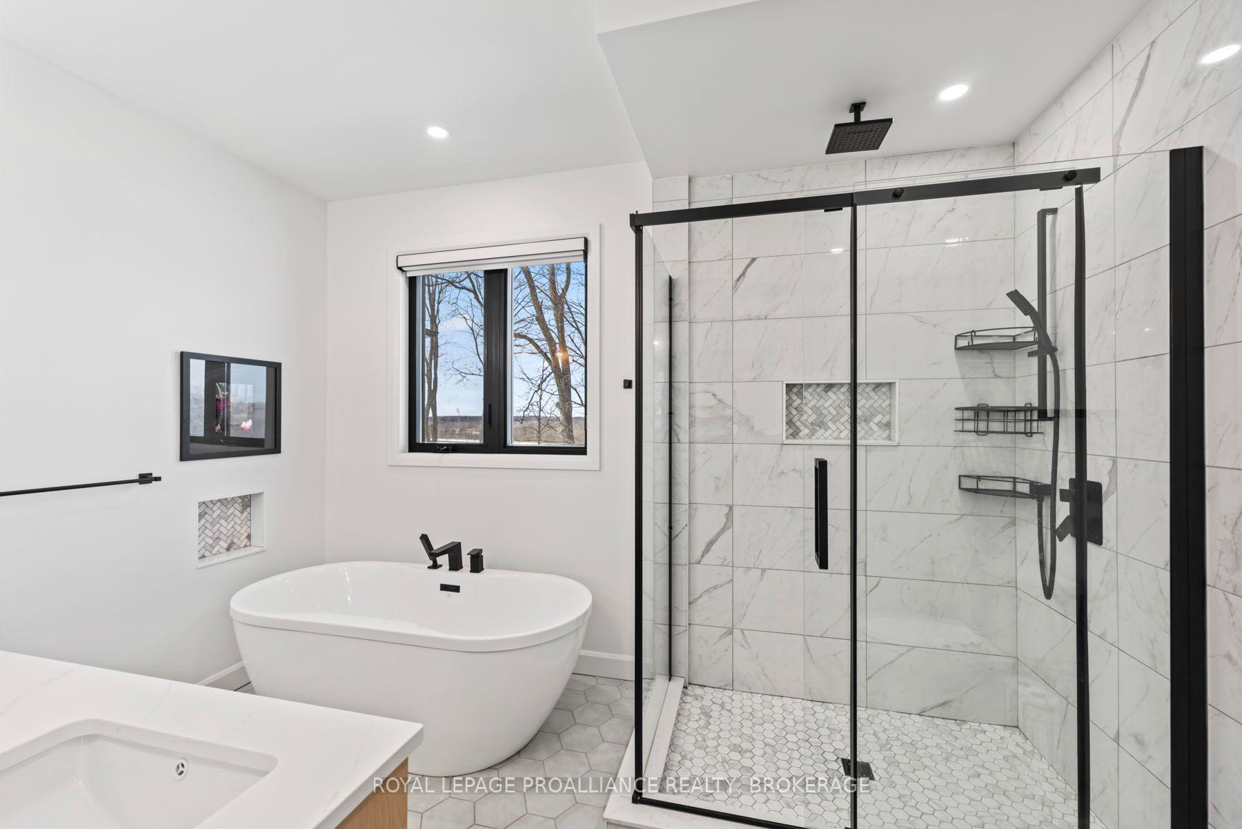 Photo 85 of 1259 Carfa Crescent, Kingston, City Northwest — HOMEH