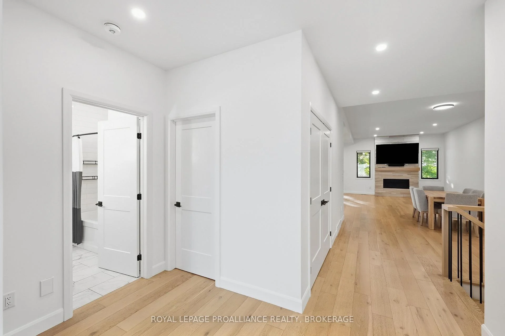 Photo 16 of 1259 Carfa Crescent, Kingston, City Northwest — HOMEH