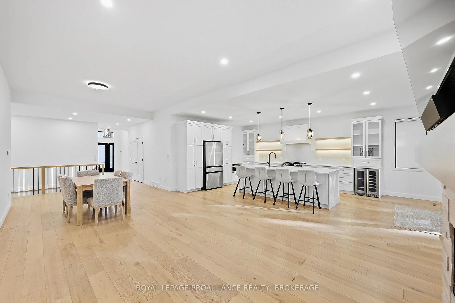 Photo 27 of 1259 Carfa Crescent, Kingston, City Northwest — HOMEH