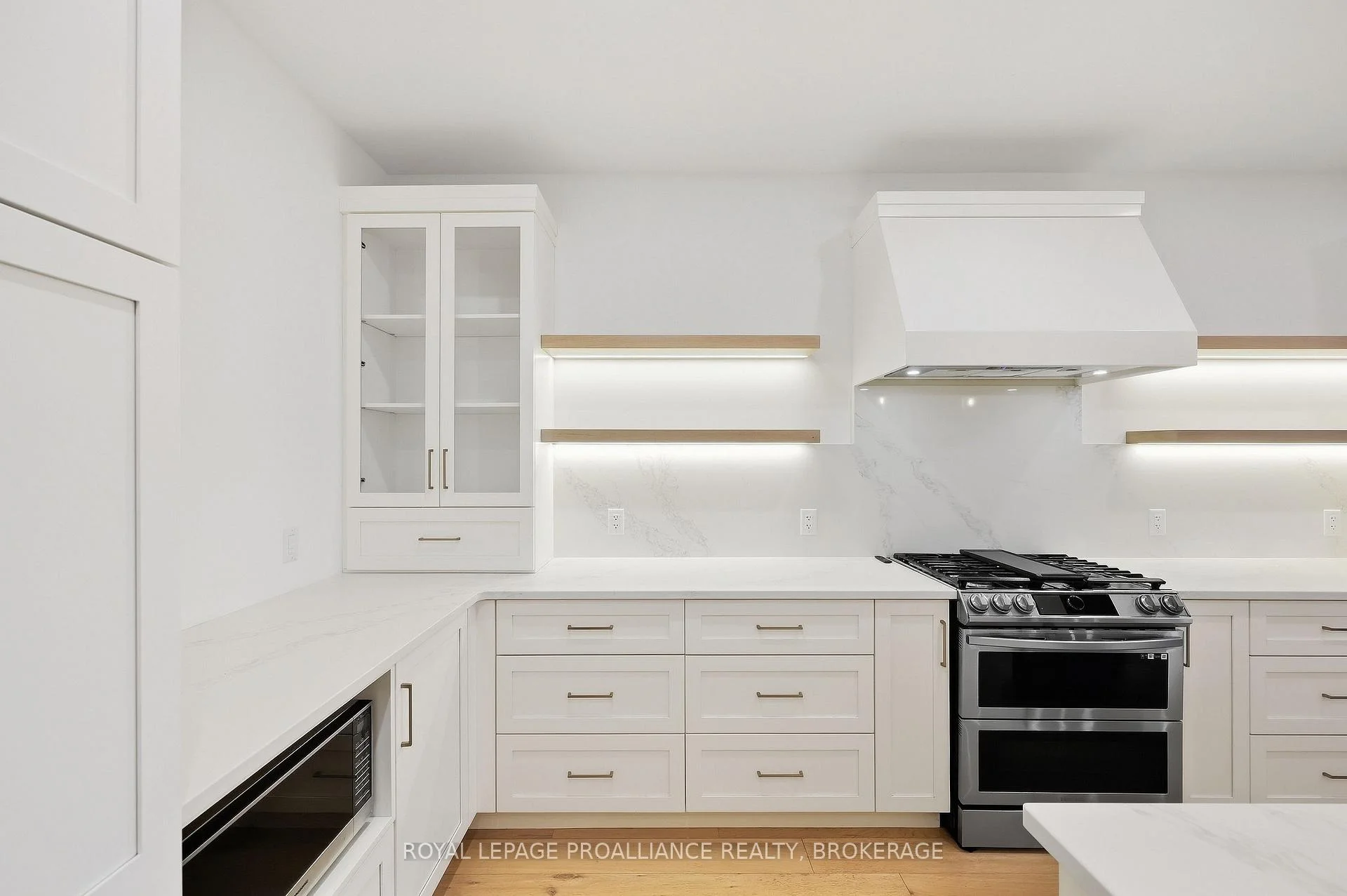 Photo 53 of 1259 Carfa Crescent, Kingston, City Northwest — HOMEH