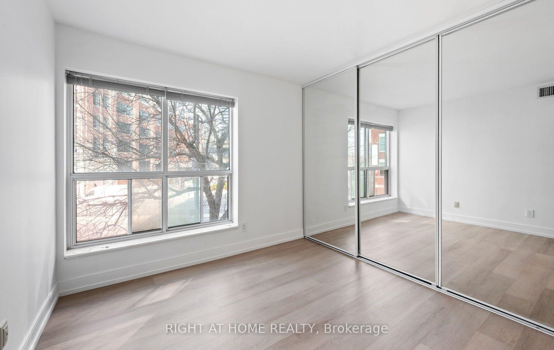 Photo 27 of Unit 219, 600 Queens Quay W, Toronto, Waterfront Communities — HOMEH