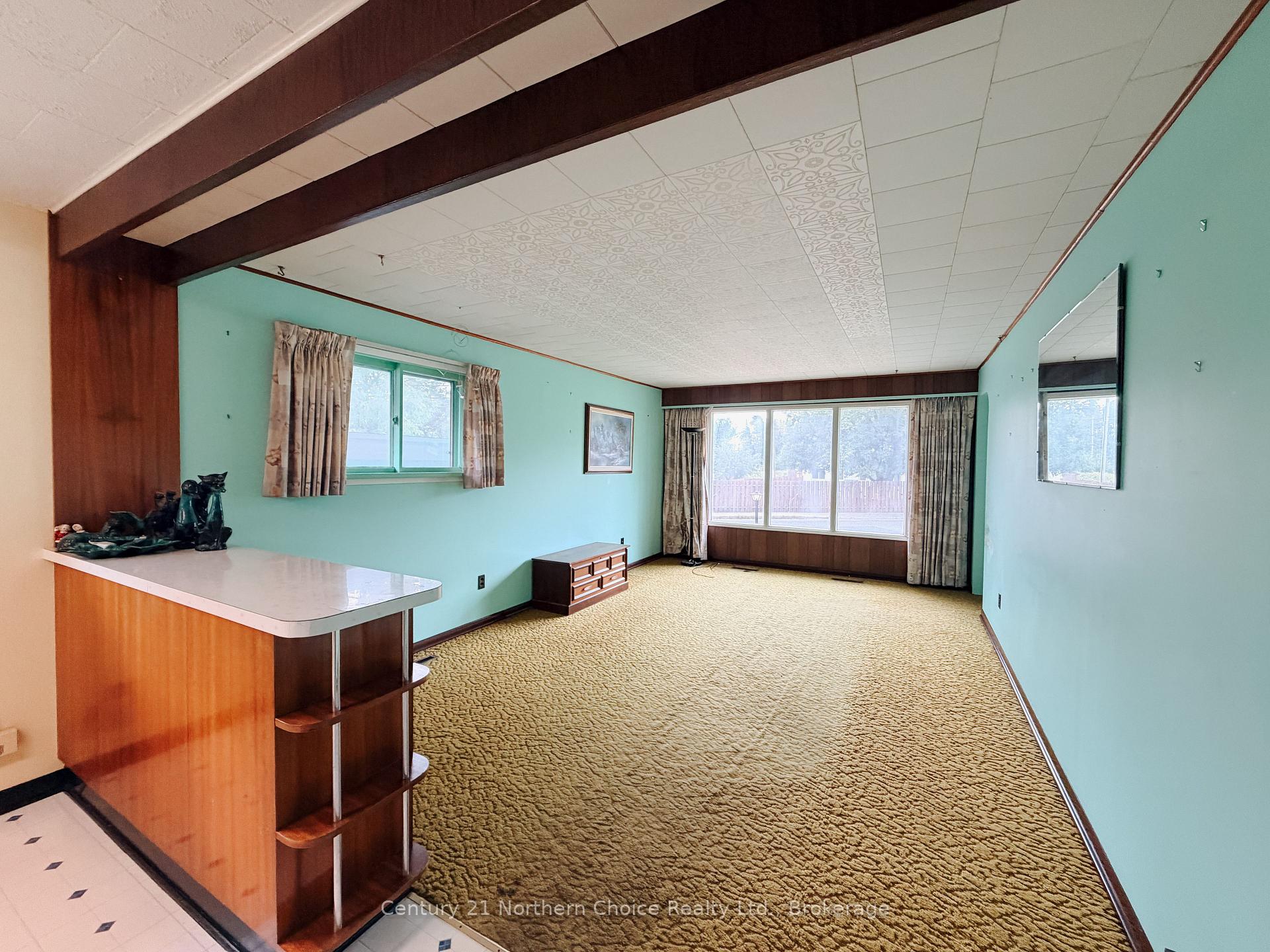 Photo 10 of 1433 Pine Portage Road, Kenora, South Park Estate — HOMEH