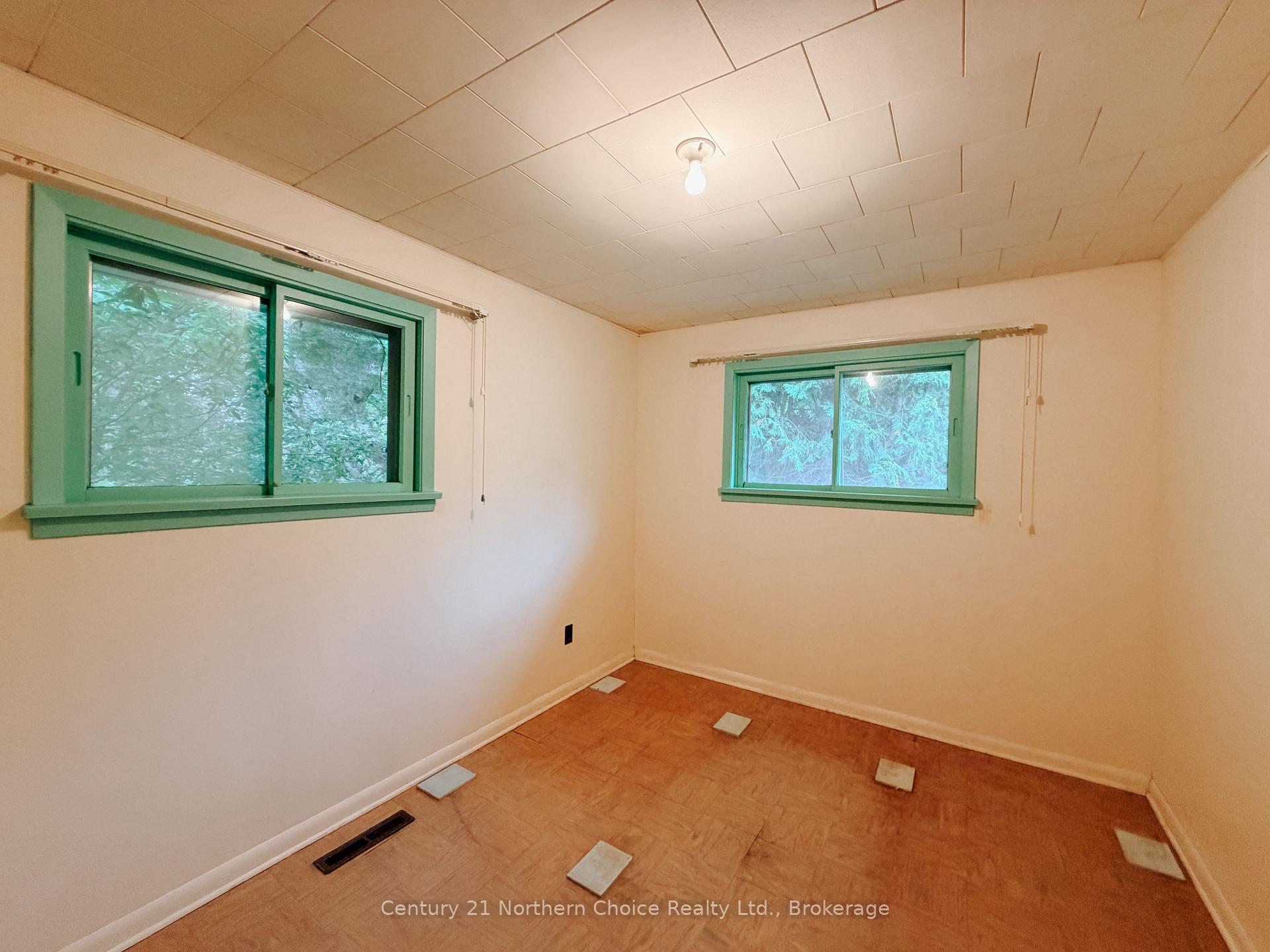 Photo 17 of 1433 Pine Portage Road, Kenora, South Park Estate — HOMEH