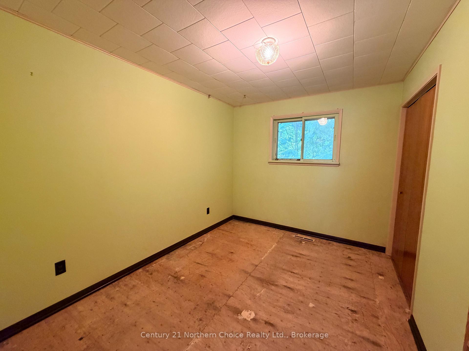 Photo 20 of 1433 Pine Portage Road, Kenora, South Park Estate — HOMEH