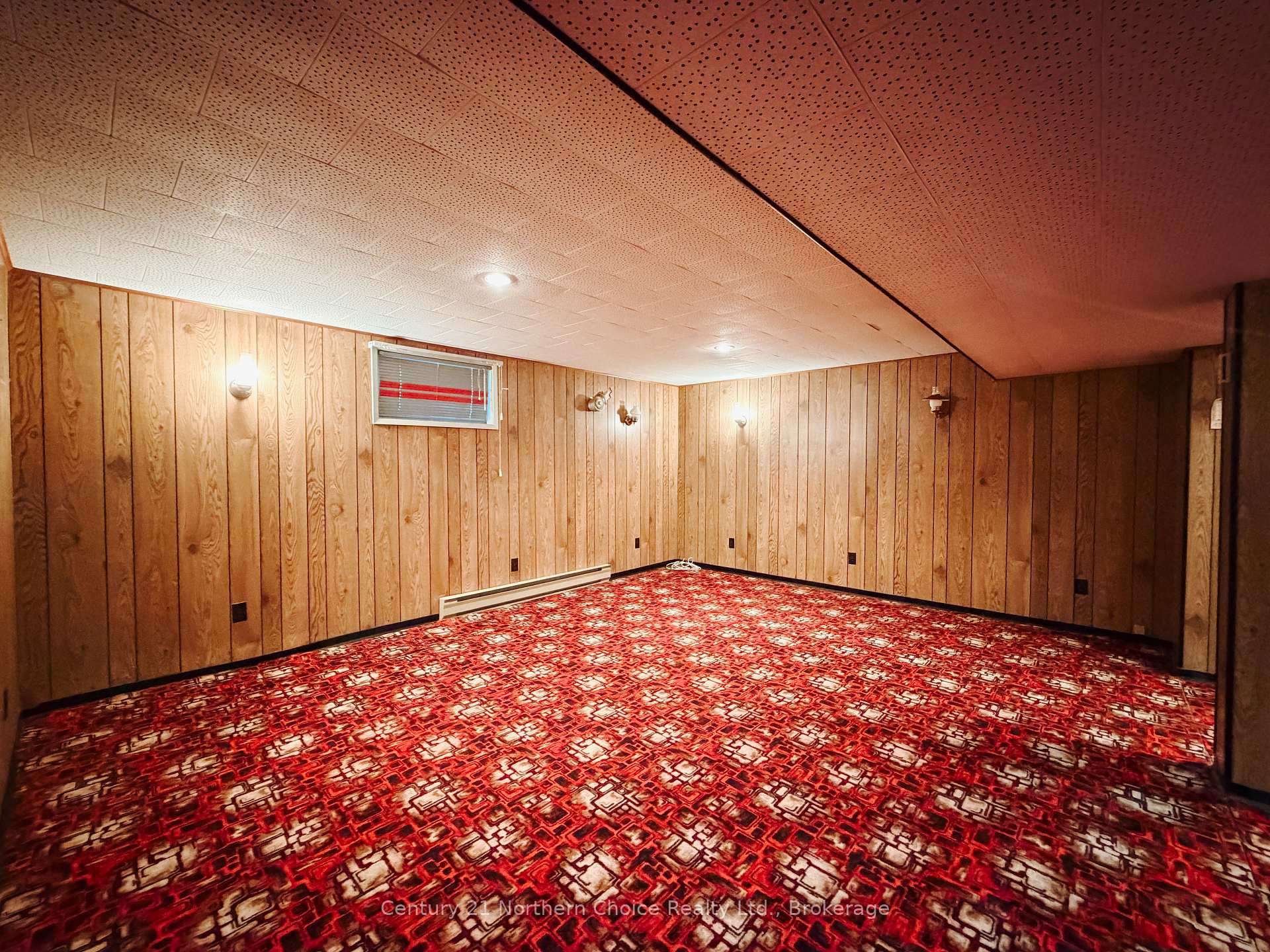 Photo 26 of 1433 Pine Portage Road, Kenora, South Park Estate — HOMEH