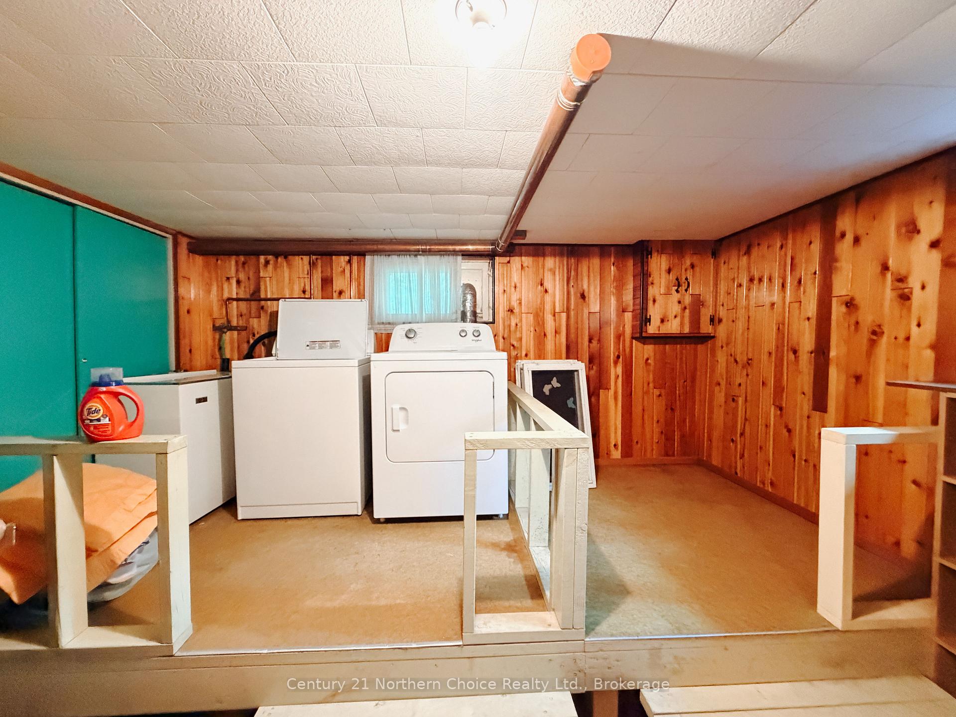 Photo 30 of 1433 Pine Portage Road, Kenora, South Park Estate — HOMEH
