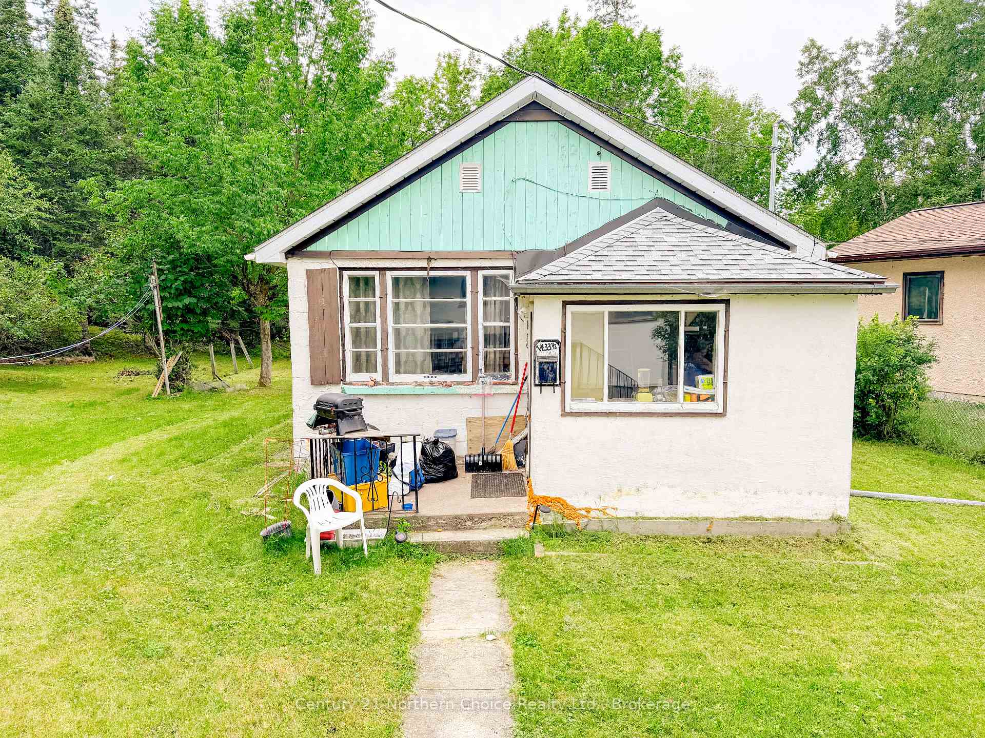 Photo 33 of 1433 Pine Portage Road, Kenora, South Park Estate — HOMEH