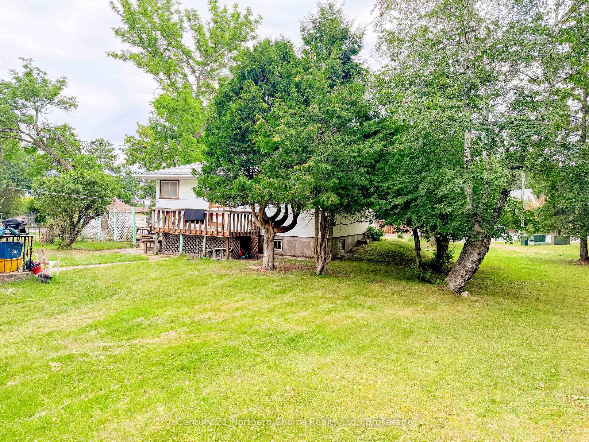 Photo 48 of 1433 Pine Portage Road, Kenora, South Park Estate — HOMEH