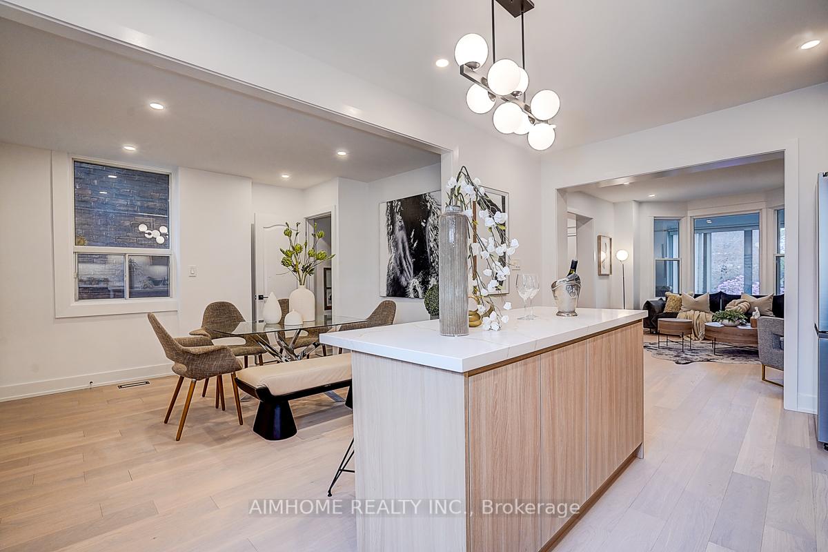 Photo 10 of 107 Glendale Avenue, Toronto, Roncesvalles — HOMEH