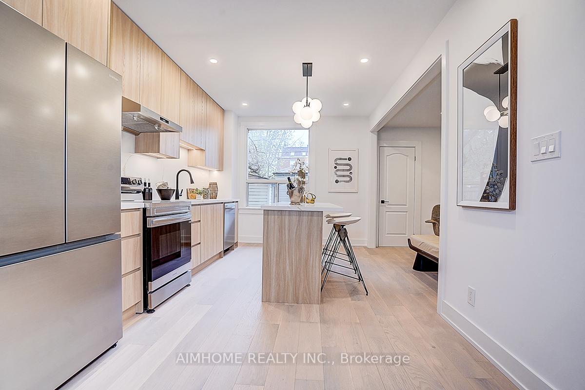 Photo 12 of 107 Glendale Avenue, Toronto, Roncesvalles — HOMEH