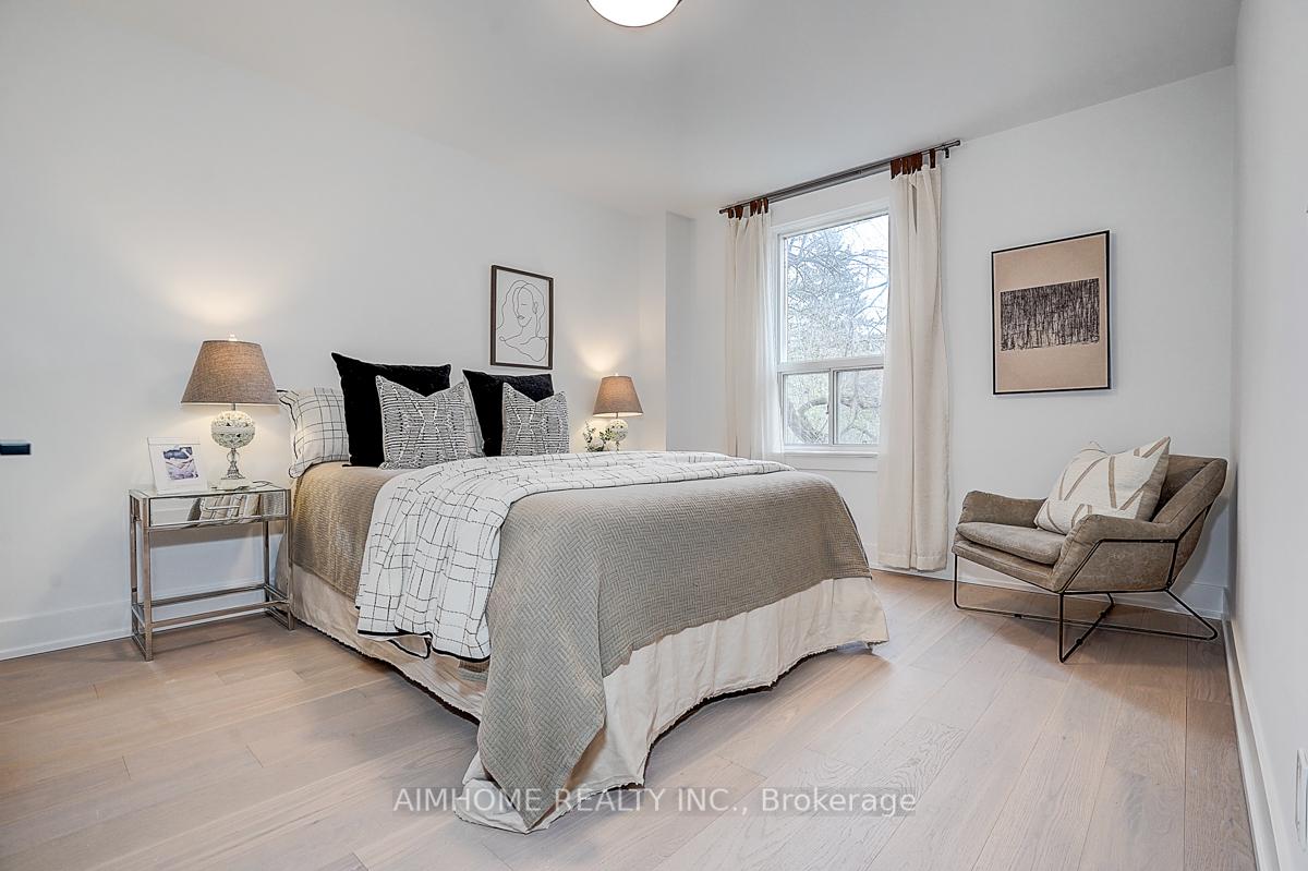 Photo 19 of 107 Glendale Avenue, Toronto, Roncesvalles — HOMEH