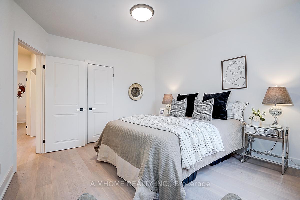 Photo 20 of 107 Glendale Avenue, Toronto, Roncesvalles — HOMEH