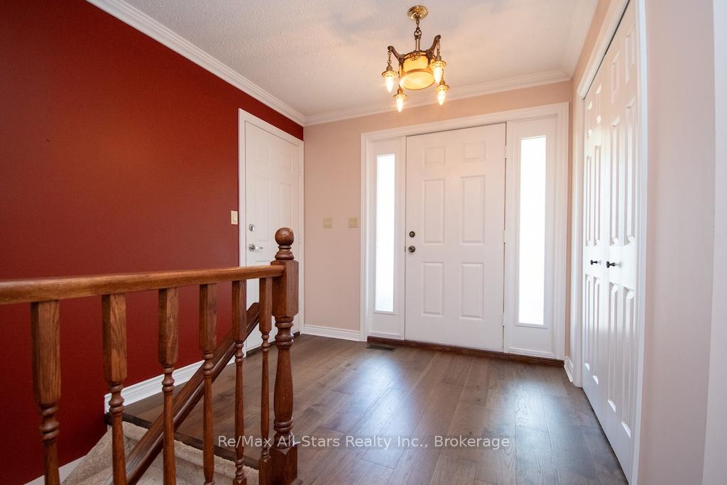 Photo 7 of 32 Forest Drive, Kawartha Lakes, Manvers — HOMEH
