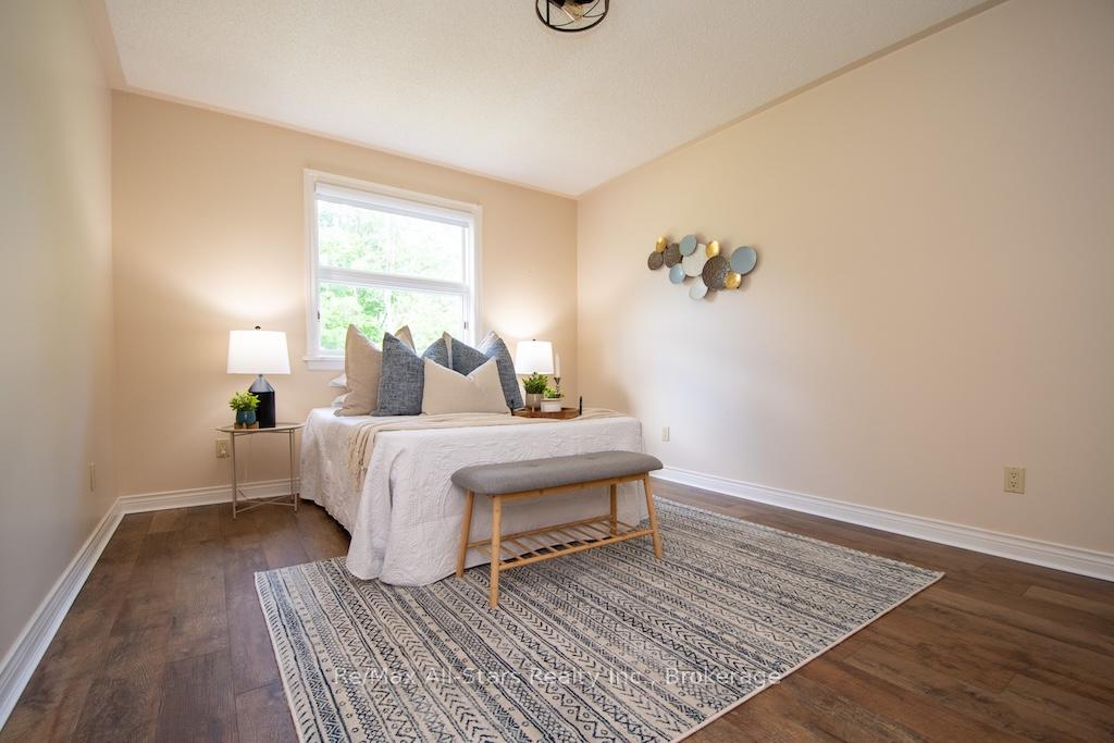 Photo 27 of 32 Forest Drive, Kawartha Lakes, Manvers — HOMEH