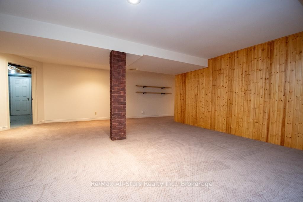 Photo 31 of 32 Forest Drive, Kawartha Lakes, Manvers — HOMEH