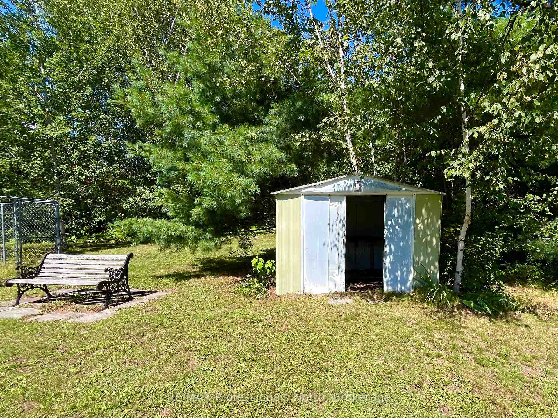 Photo 10 of 1053 Seventh Lane, Minden Hills, Minden — HOMEH