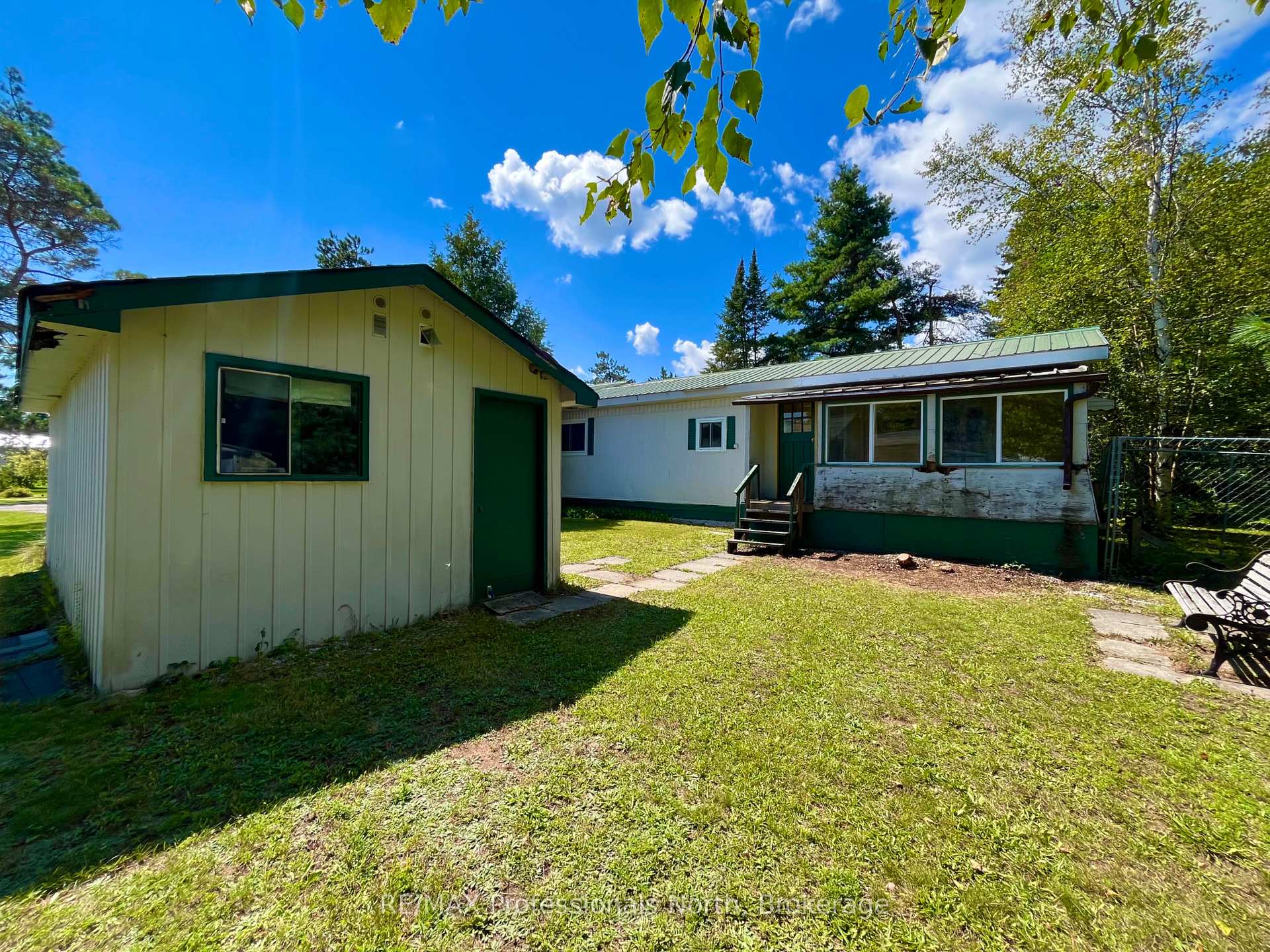 Photo 12 of 1053 Seventh Lane, Minden Hills, Minden — HOMEH